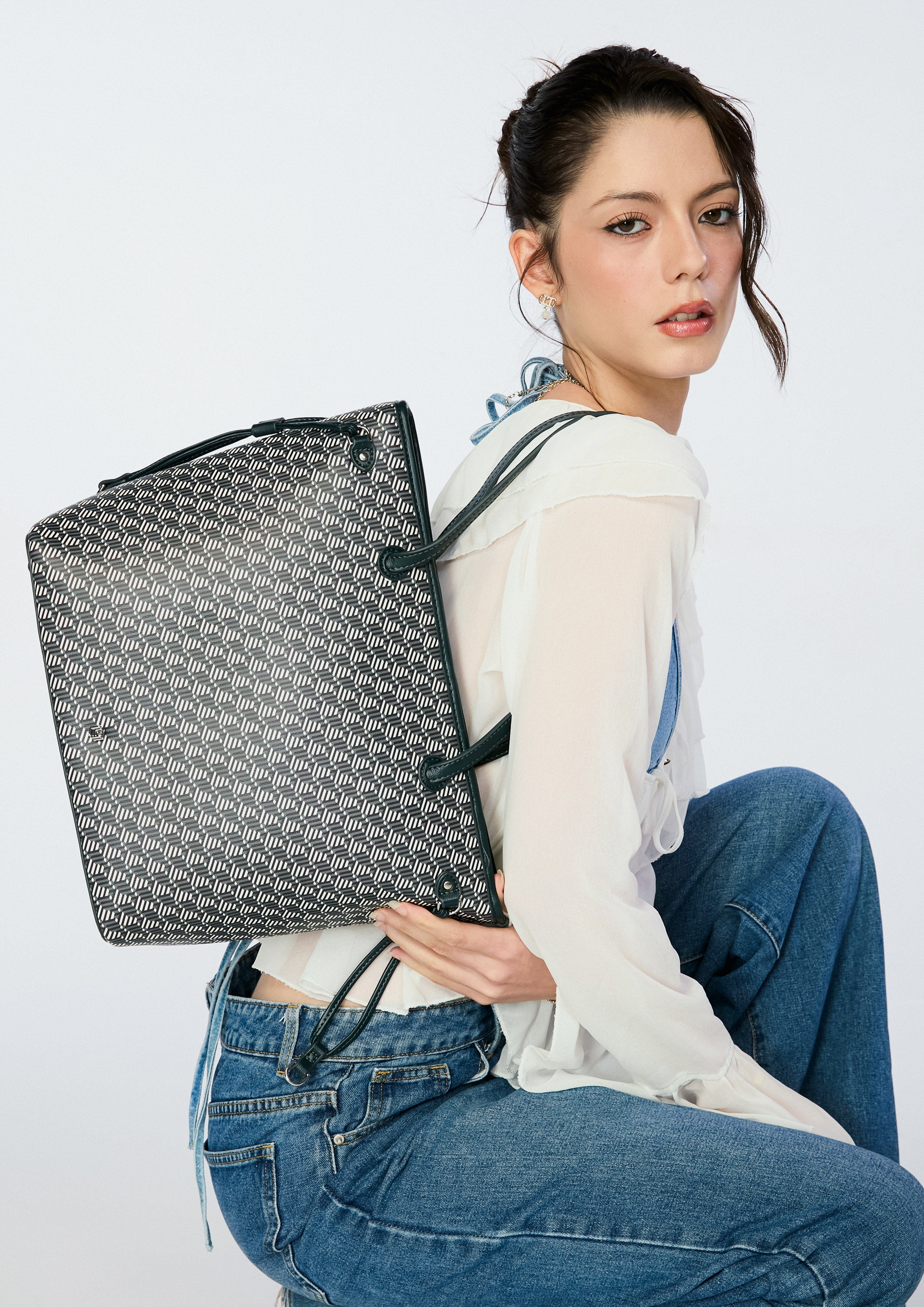 Milton Infinite L Tote Bag - Dark Green