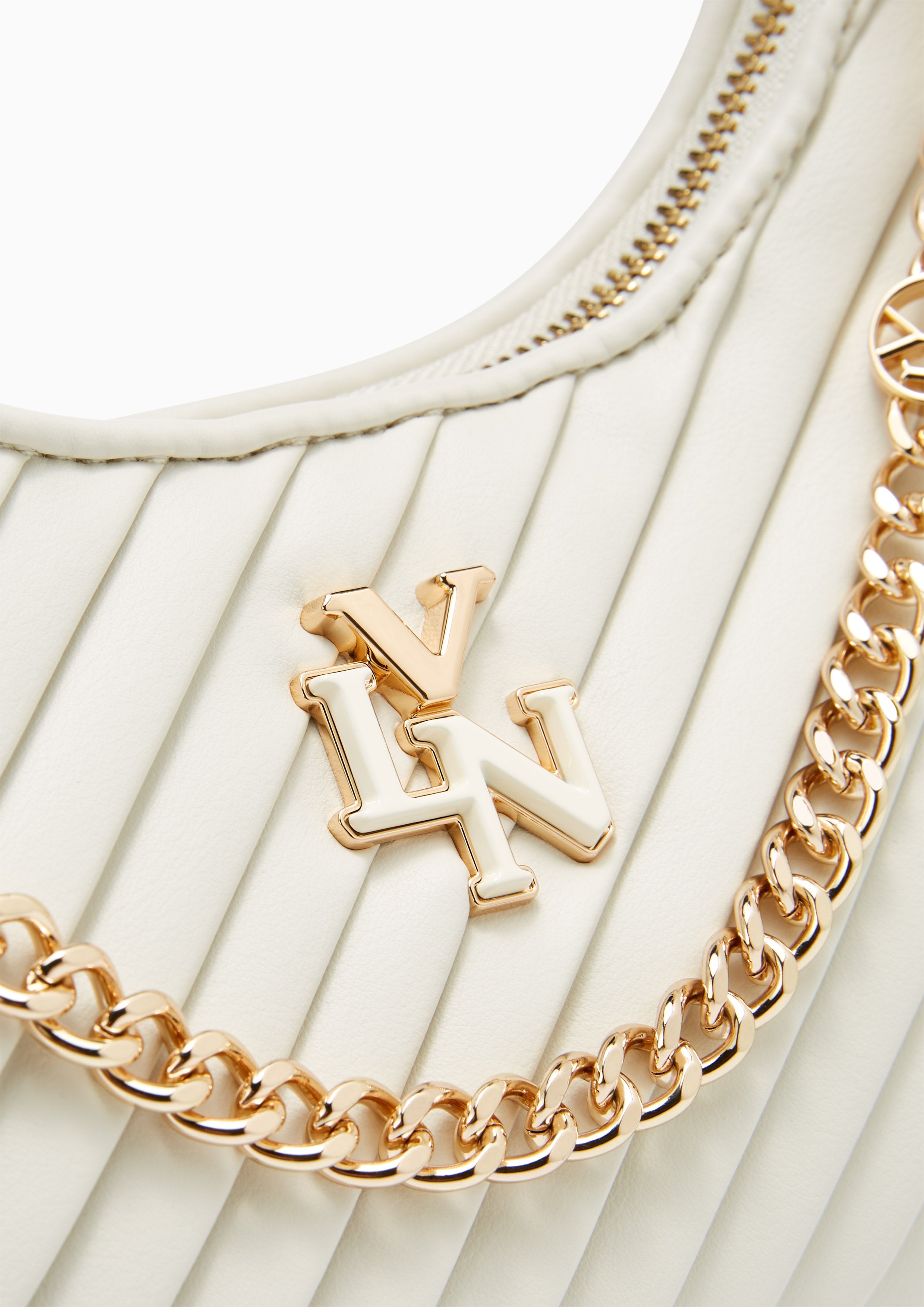 Pleat Rexha M Shoulder Bag - Off-White