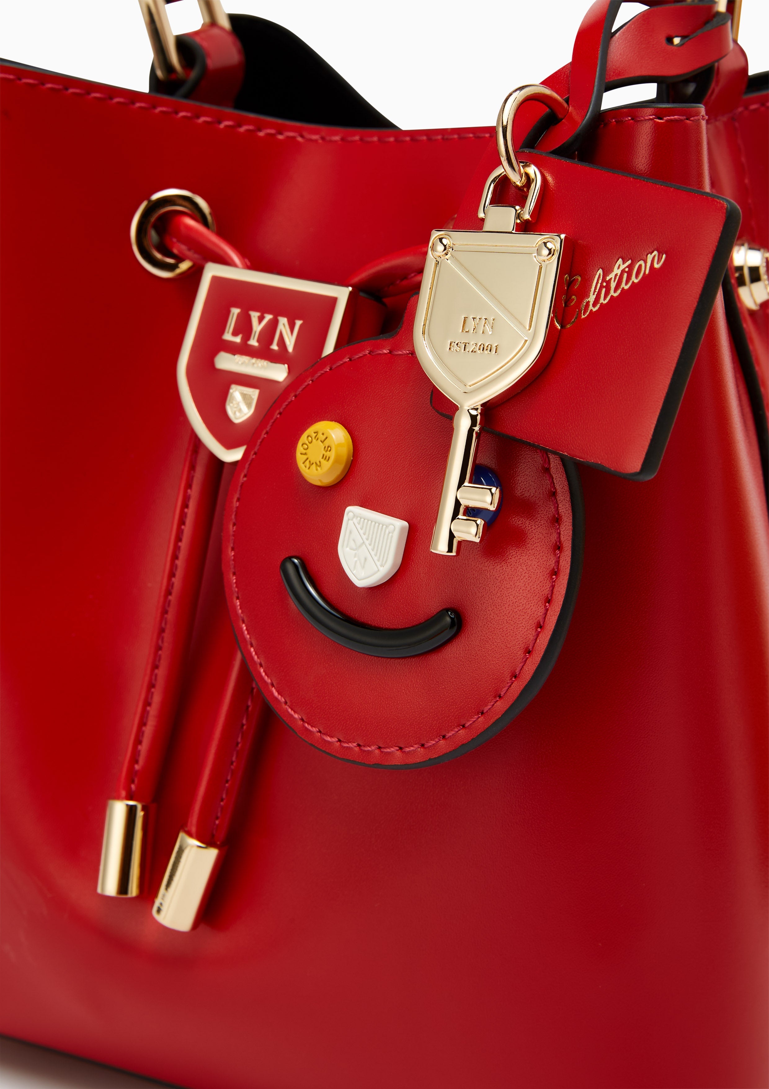 Re-Edit Bauhaus Bucket Bag - Red
