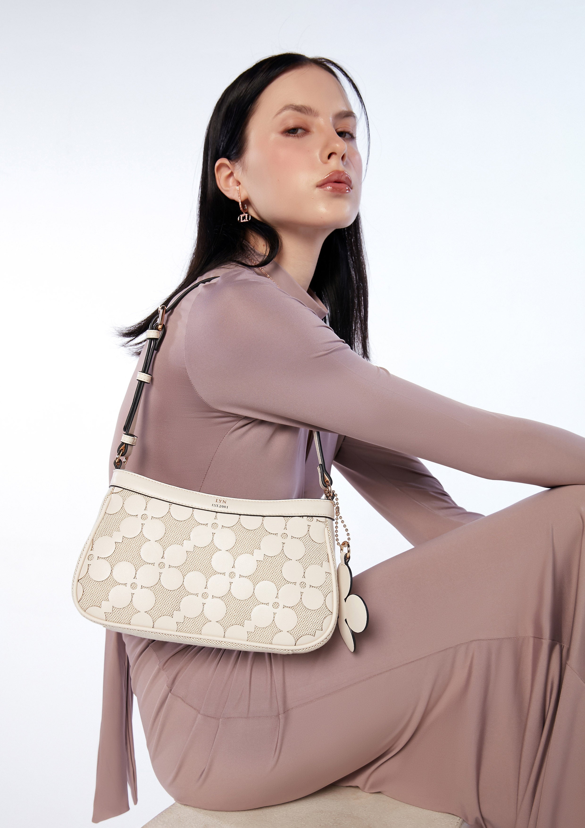 Corey Shoulder Bag - Ivory