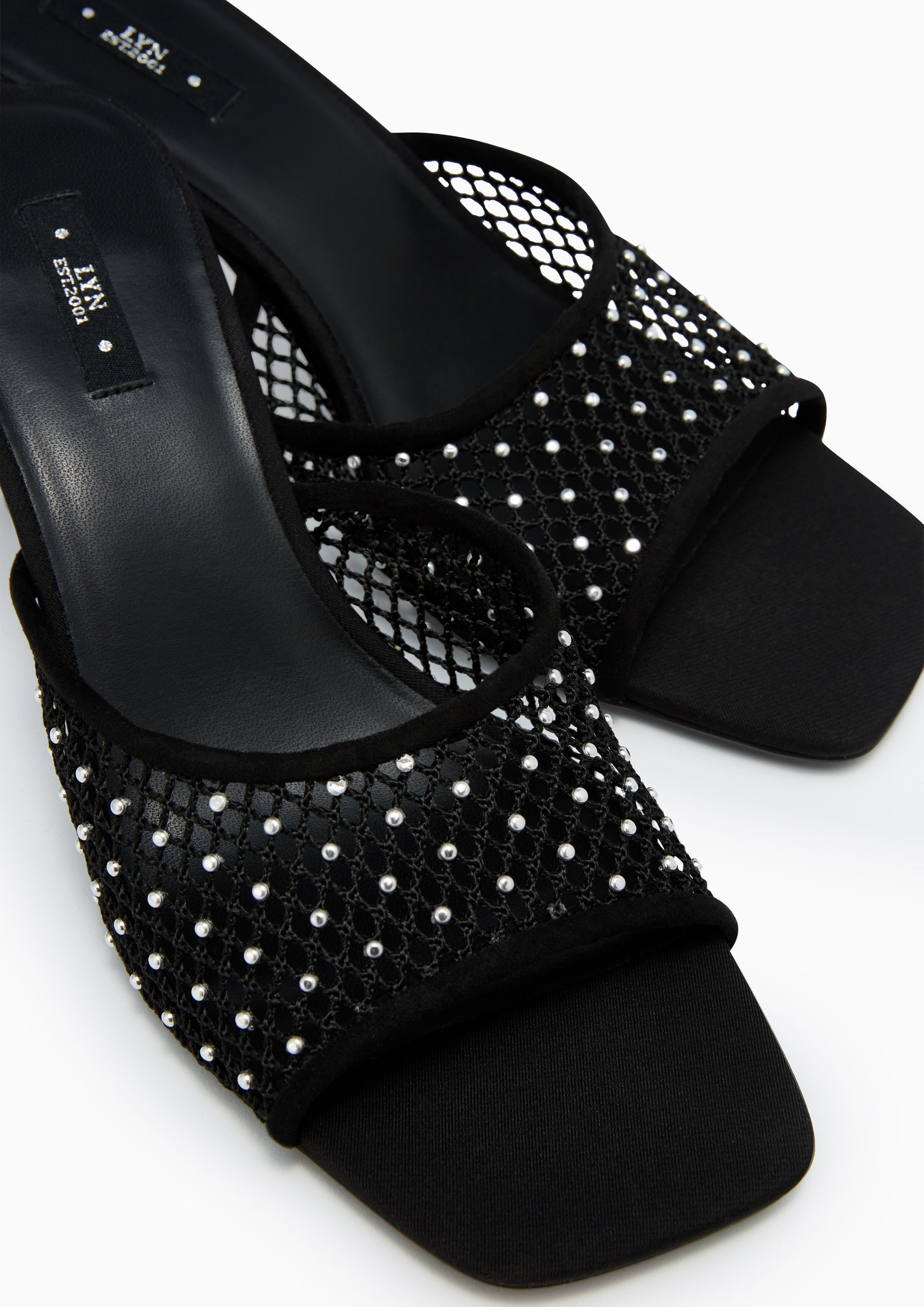 Centra Heels - Black