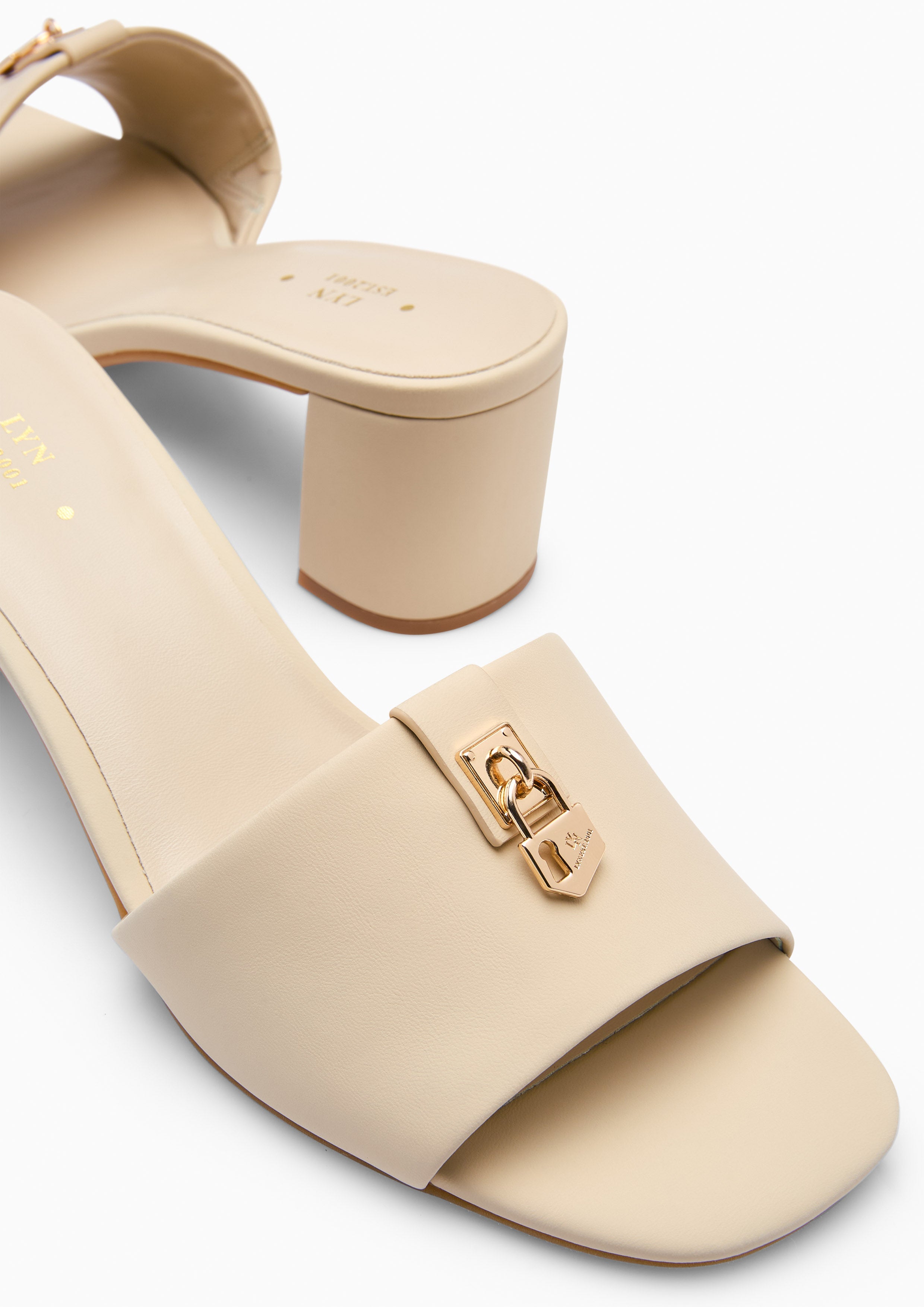 Neutra Mid Heels - Light Beige