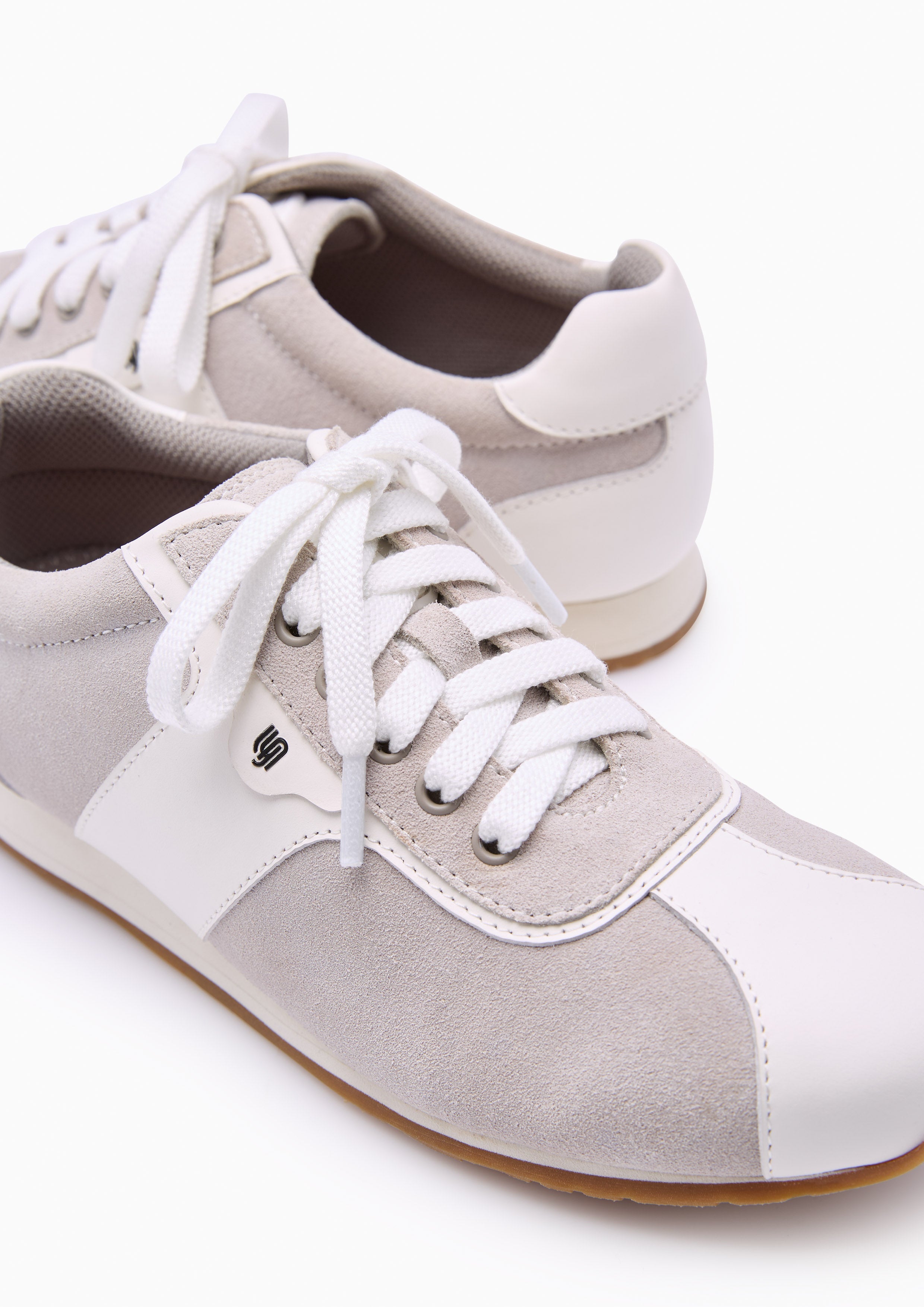 Moon Venus Infinite Sneakers - Grey Variation 2