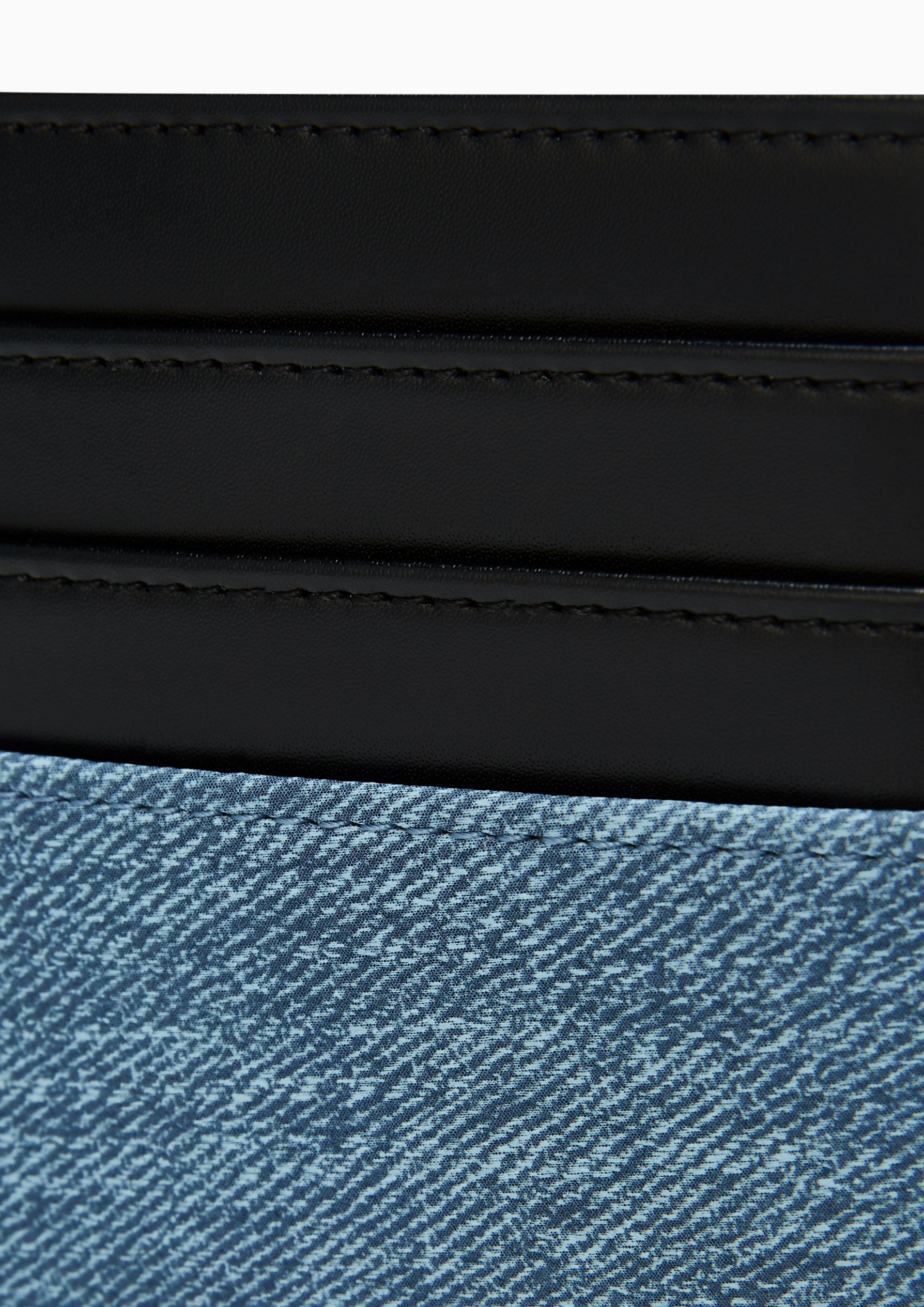 La Benia Card Holder Wallet - Blue Variation 2