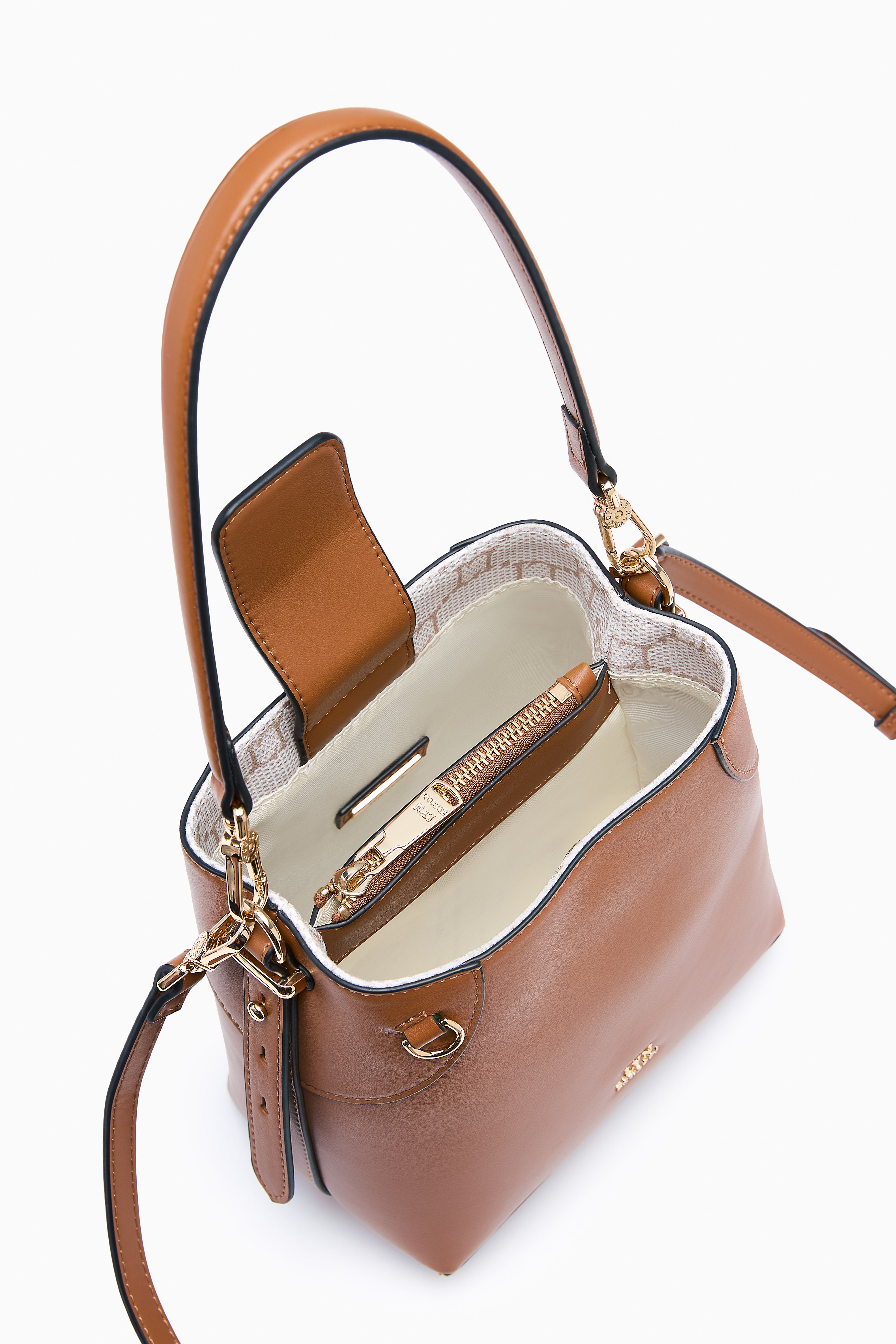 Serif S Bucket Bag - Tan