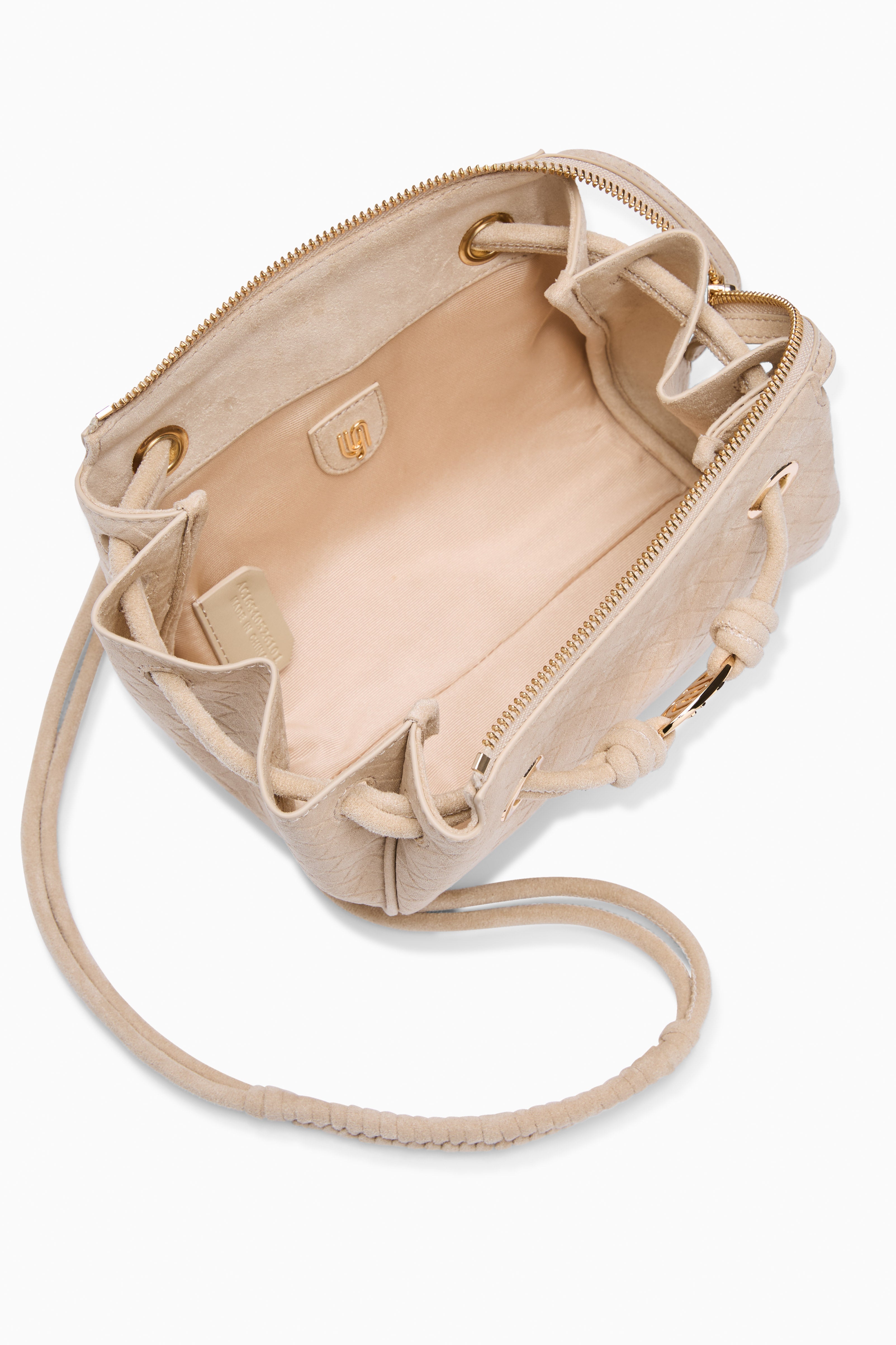 Montana Infinite S Shoulder Bag - Light Beige