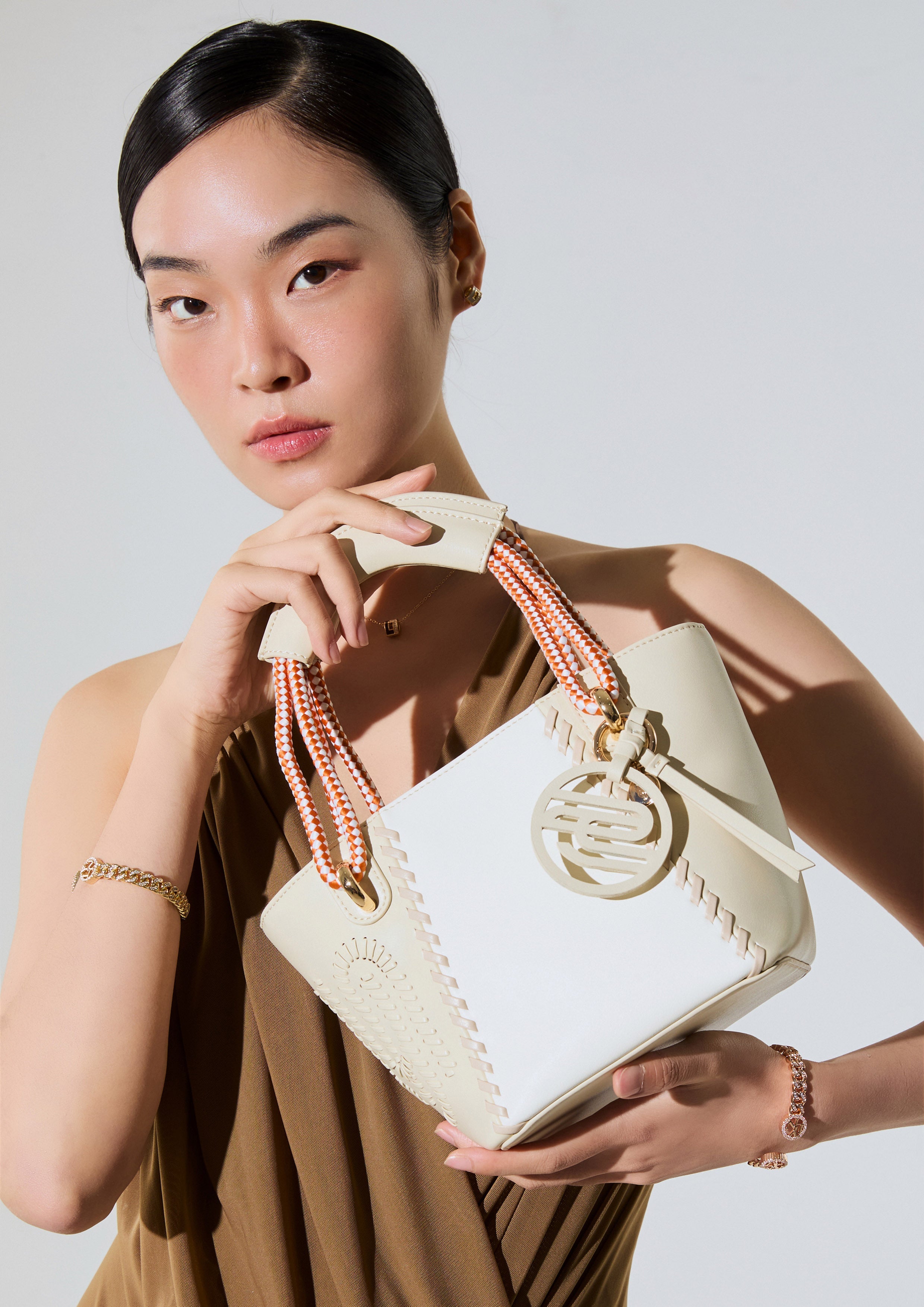 Palma Infinite Top S Handbag - Ivory