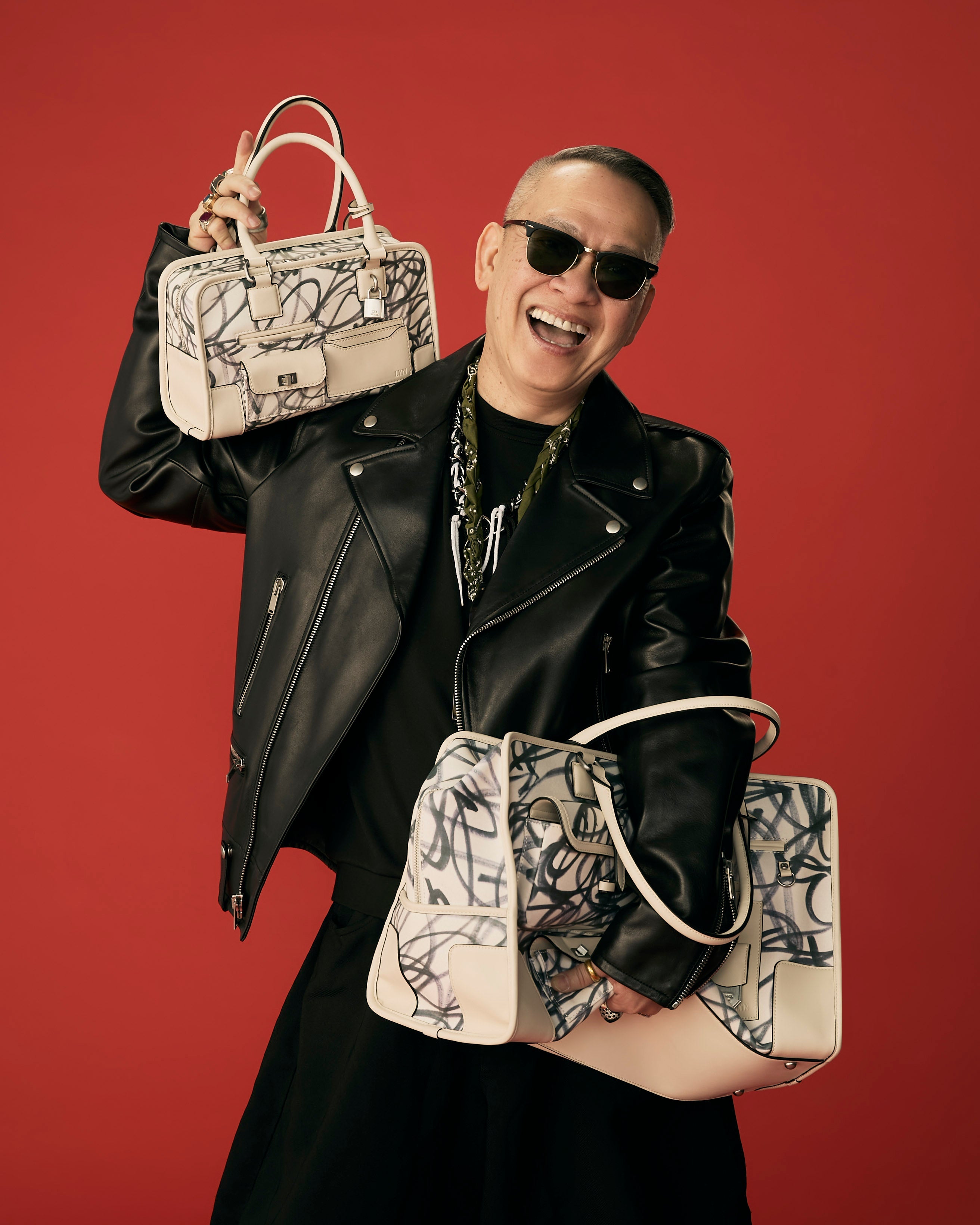 Signature Tueslove S Tote Bag - Ivory