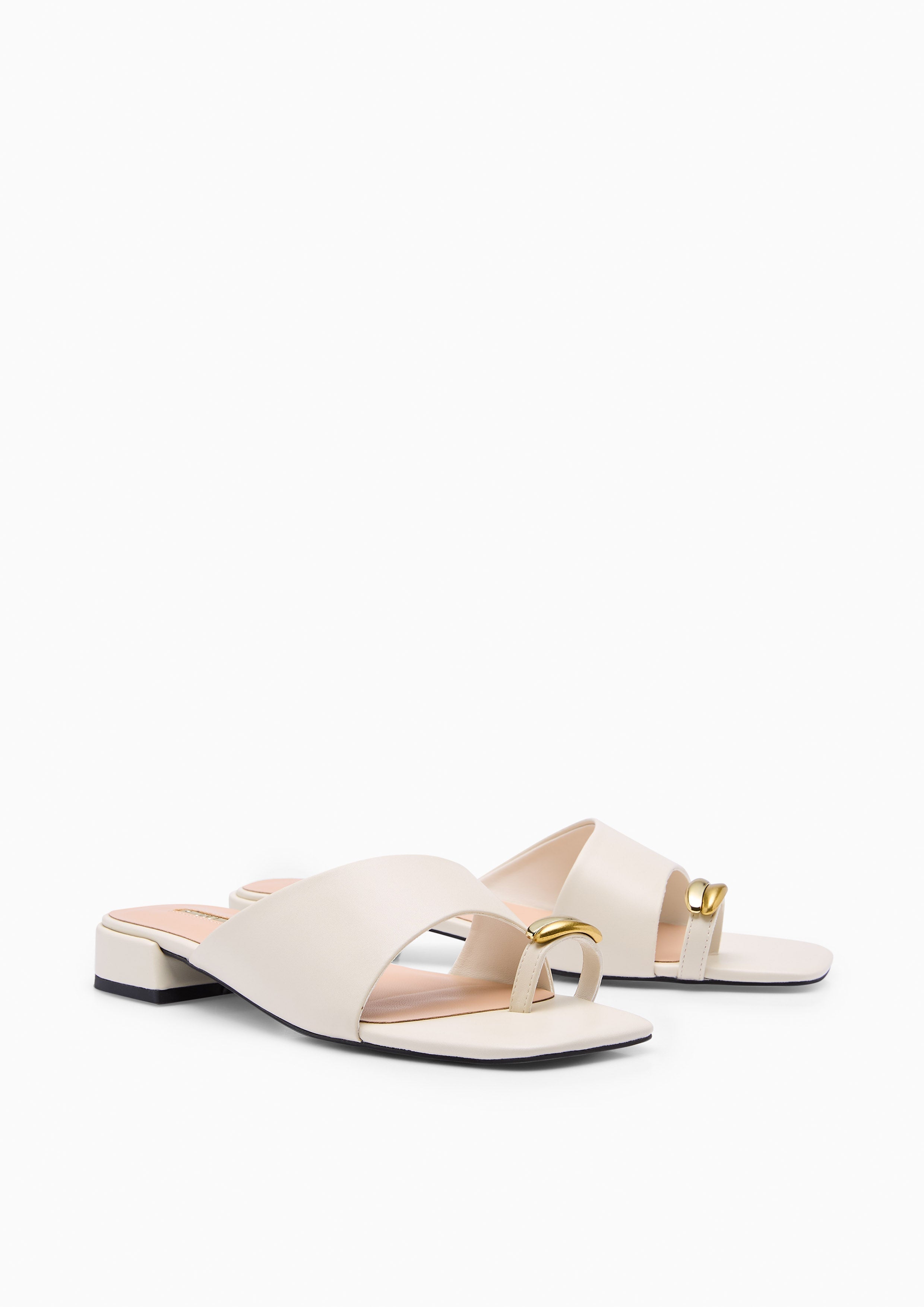 Emma Flats And Sandals - Ivory