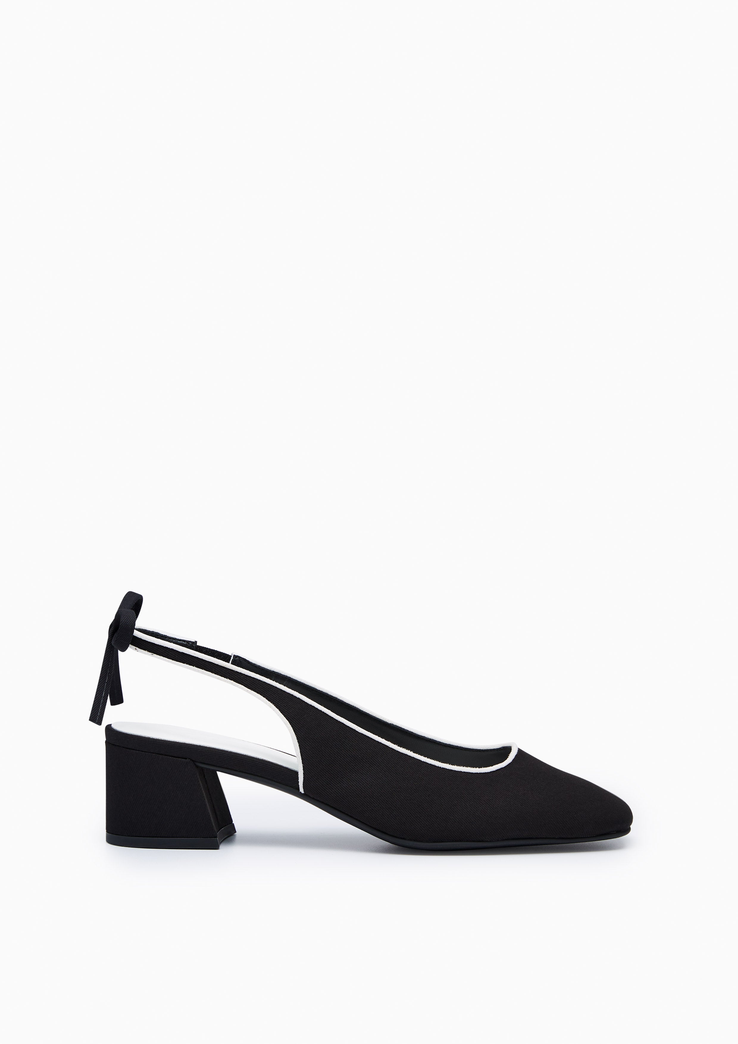 Cesar Flats And Sandals - Black