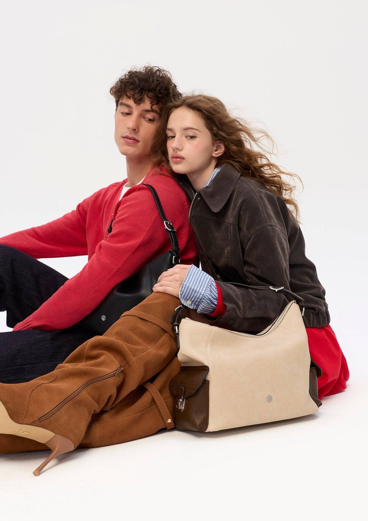 Everest Infinite Hobo L Shoulder Bag - Biege Variation 3