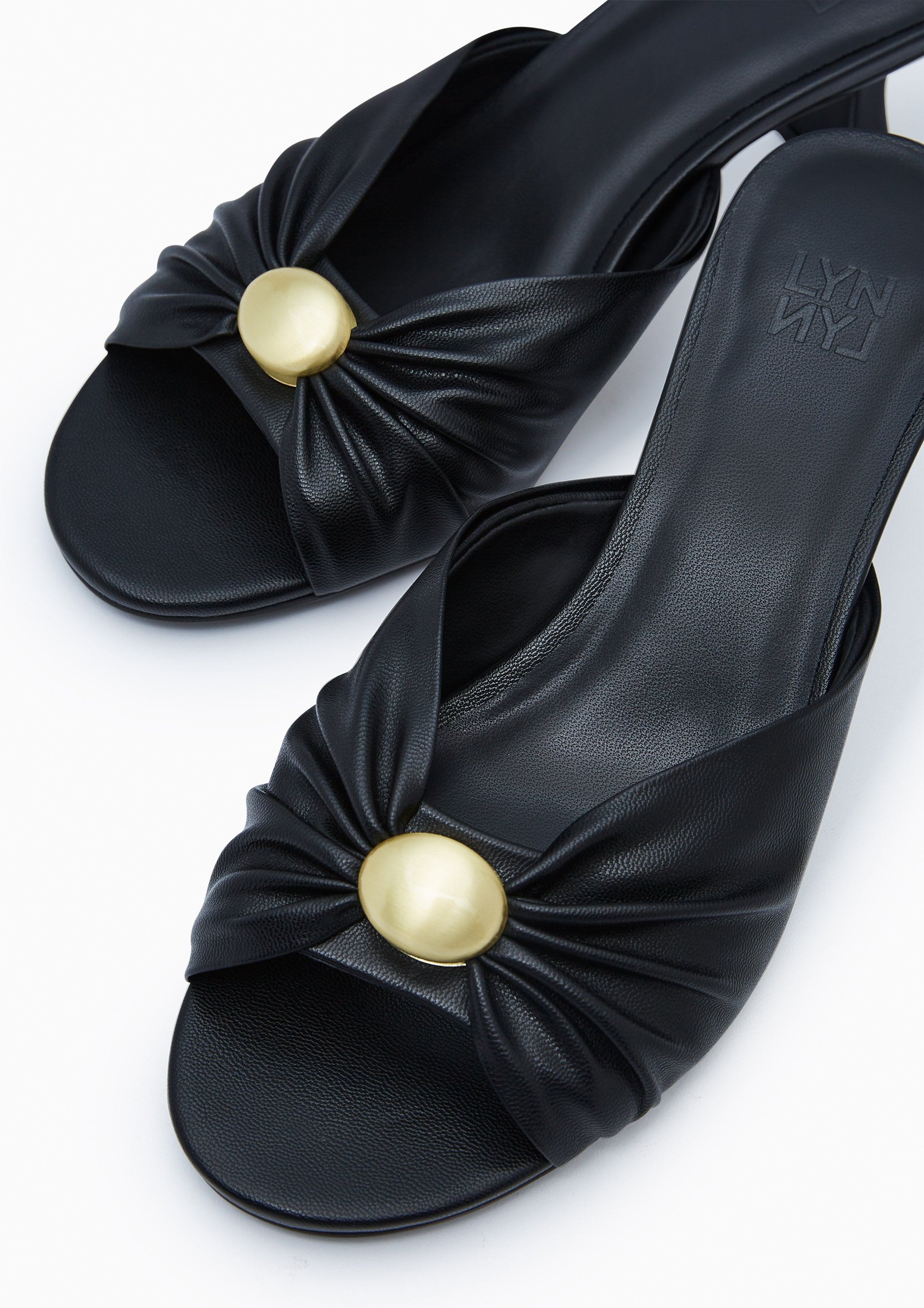 Muse Flats And Sandals - Black