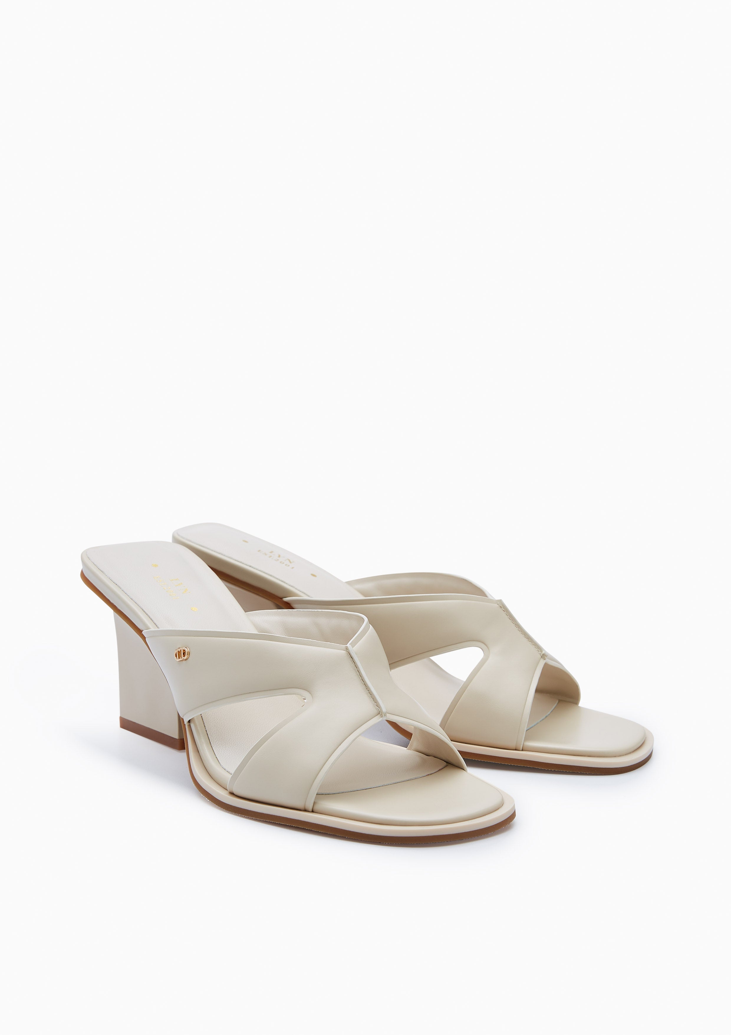 Mackenzie Flats And Sandals - Ivory