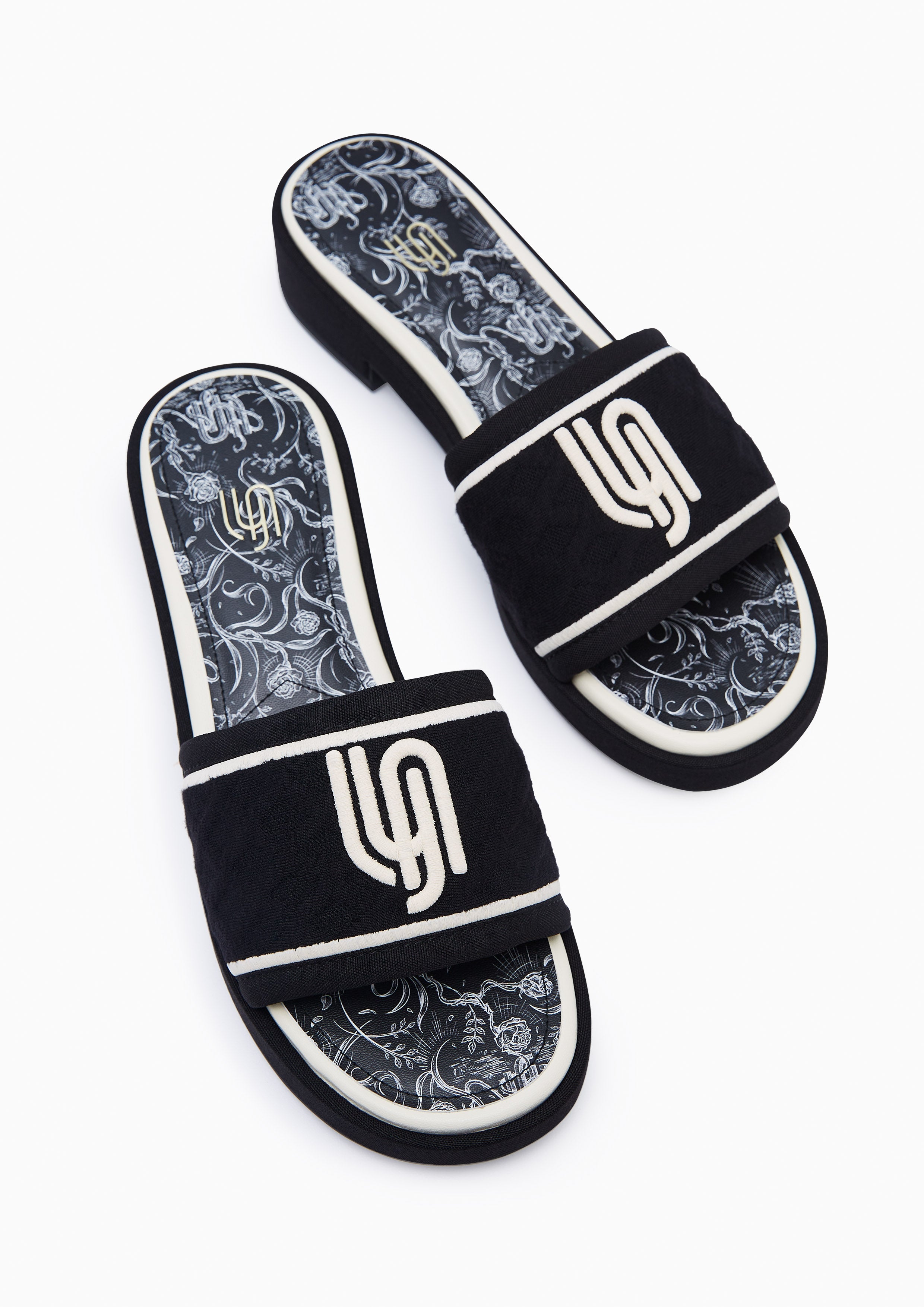 Maiden Flatform Infinite Flats And Sandals - Black