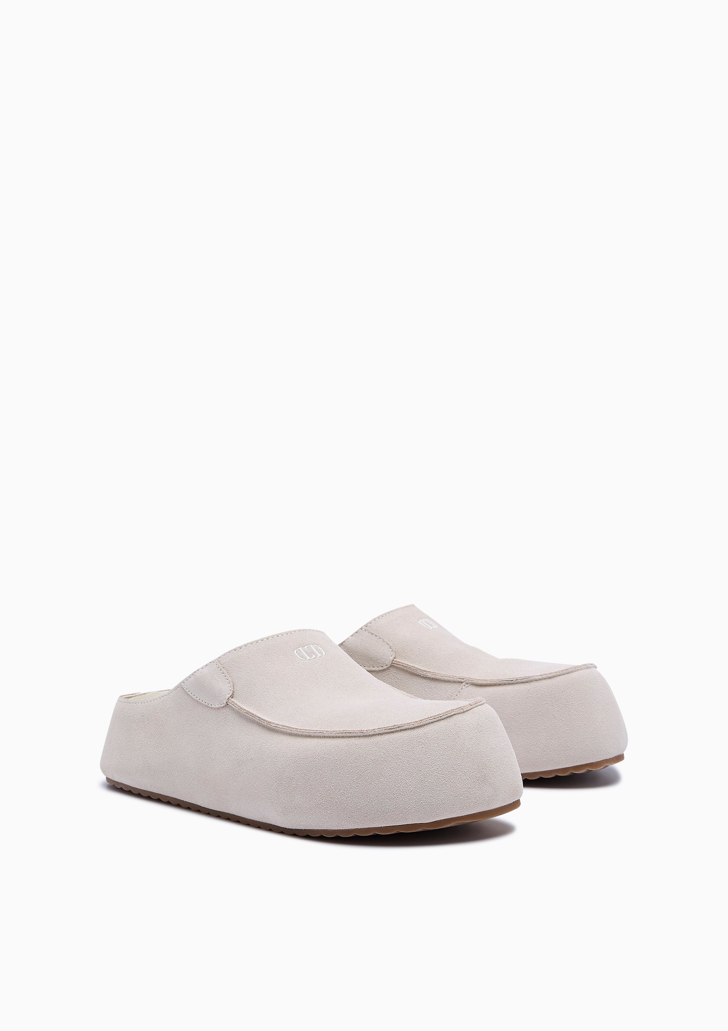 Brody Flats And Sandals - Ivory