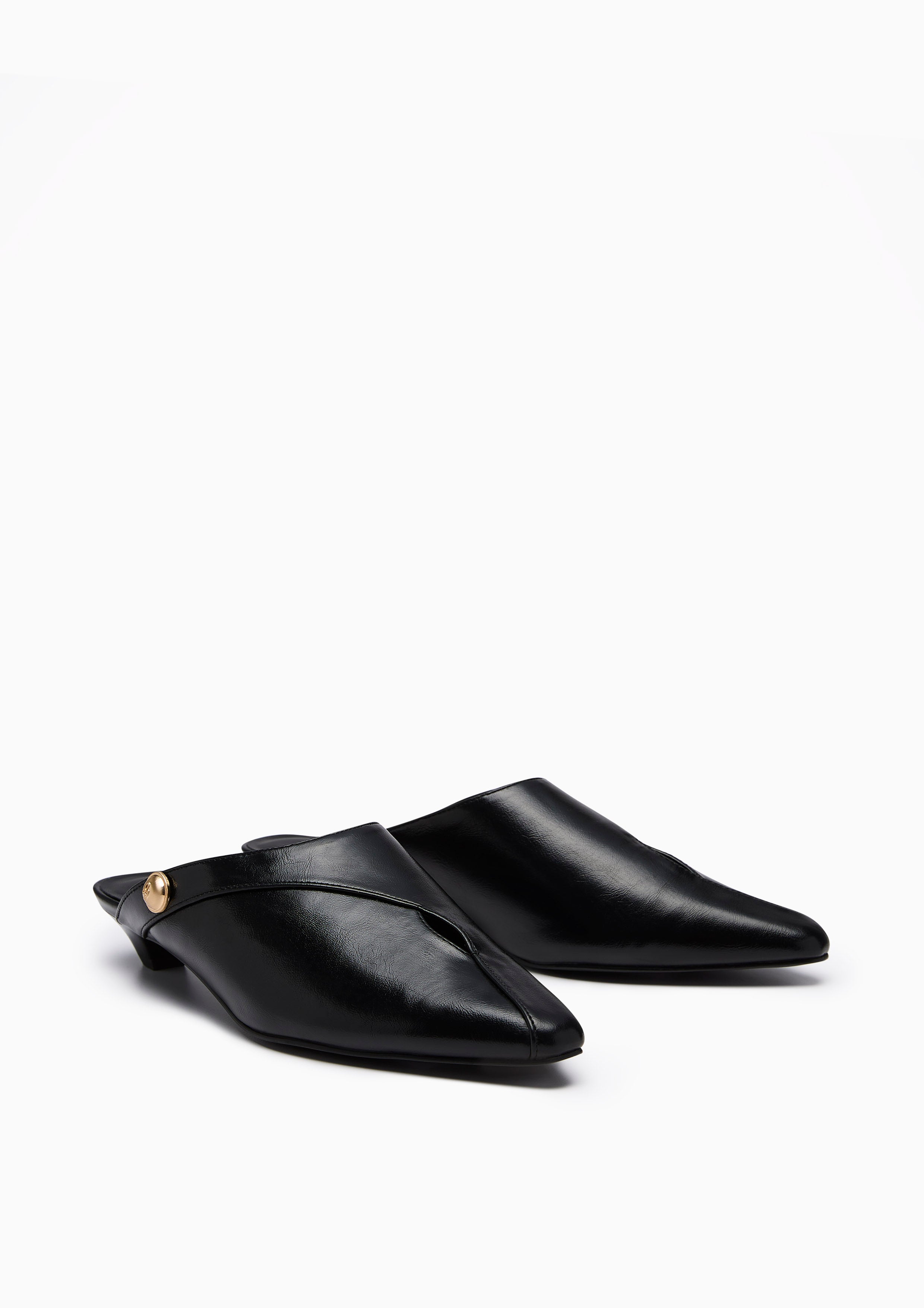 Mia Flats And Sandals - Black