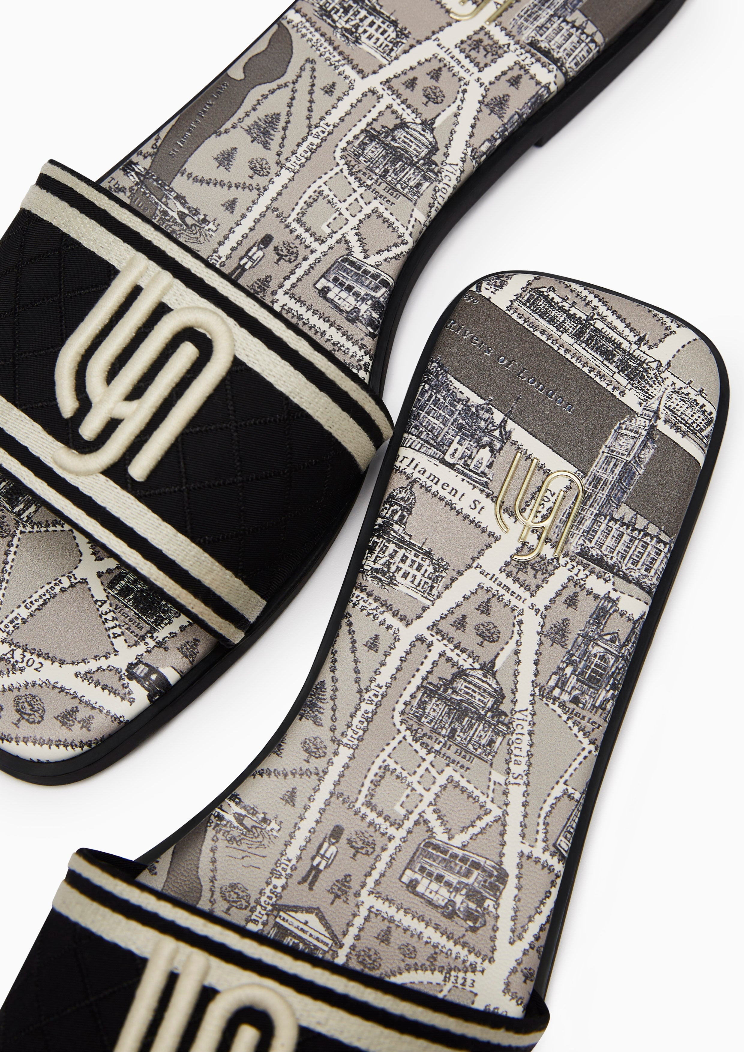 Maiden Map Flat Infinite Flats And Sandals - Black