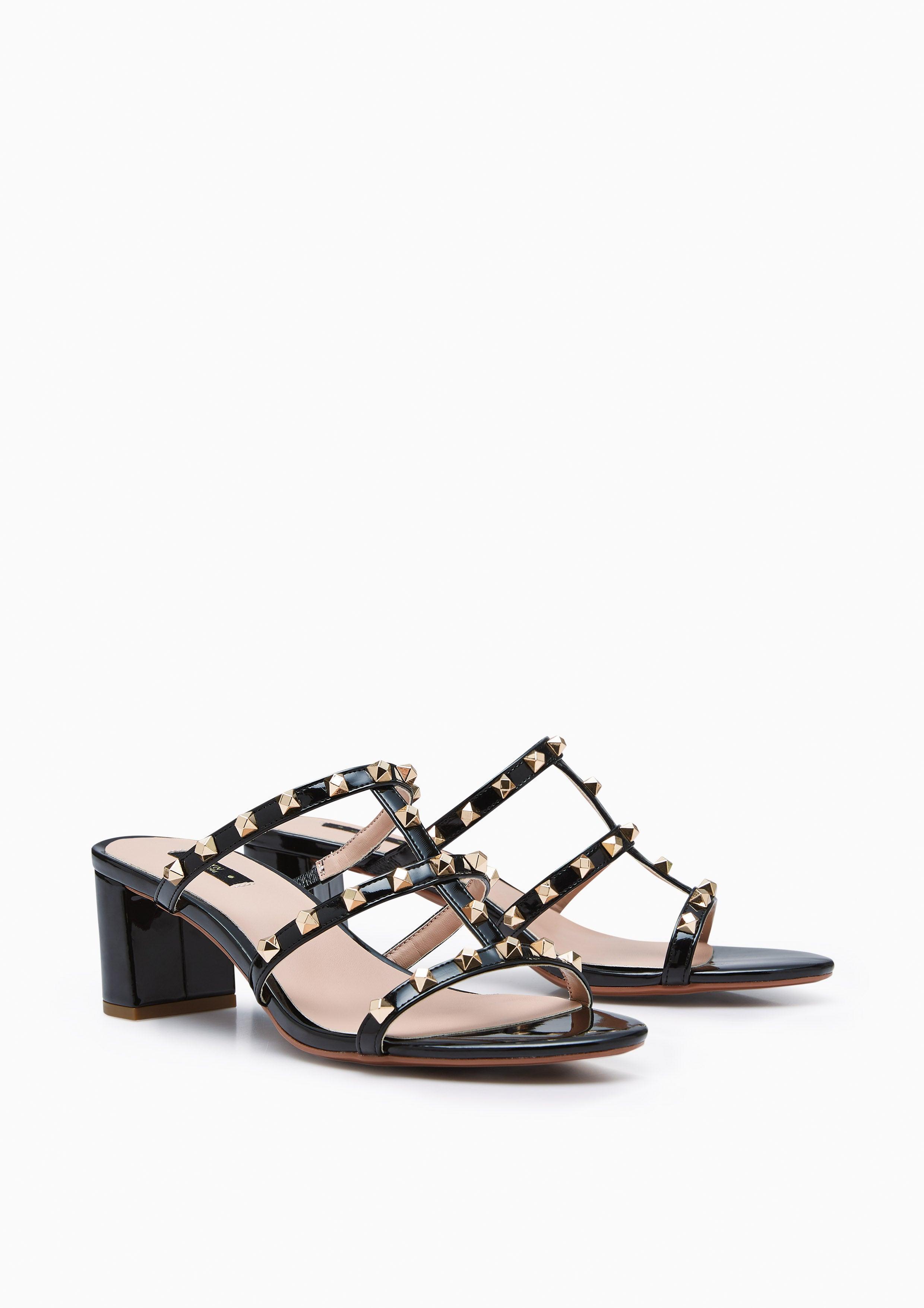 Linda Ii Flats And Sandals - Black