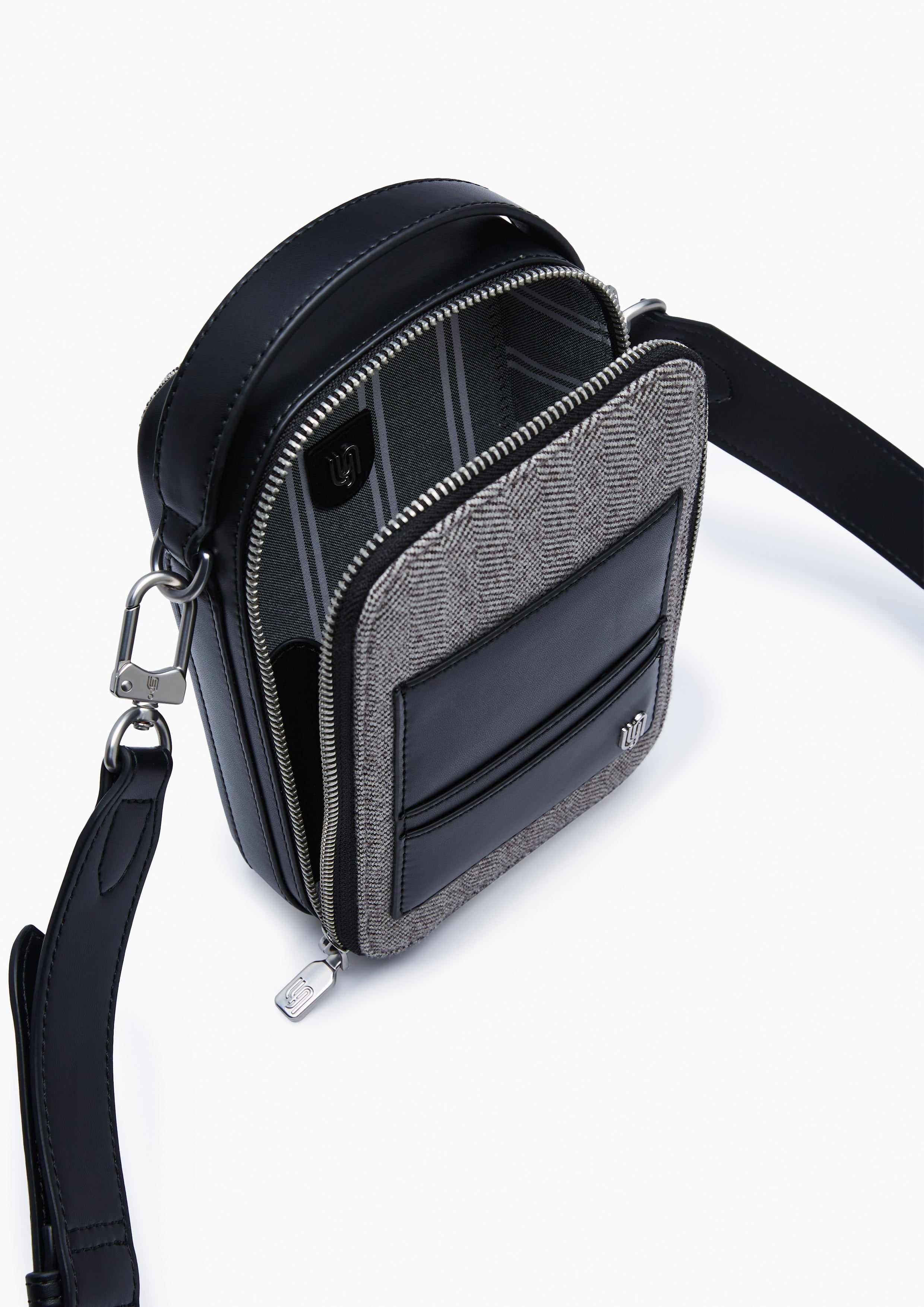 Othello Infinite Mobile Pocket Wallets - Black