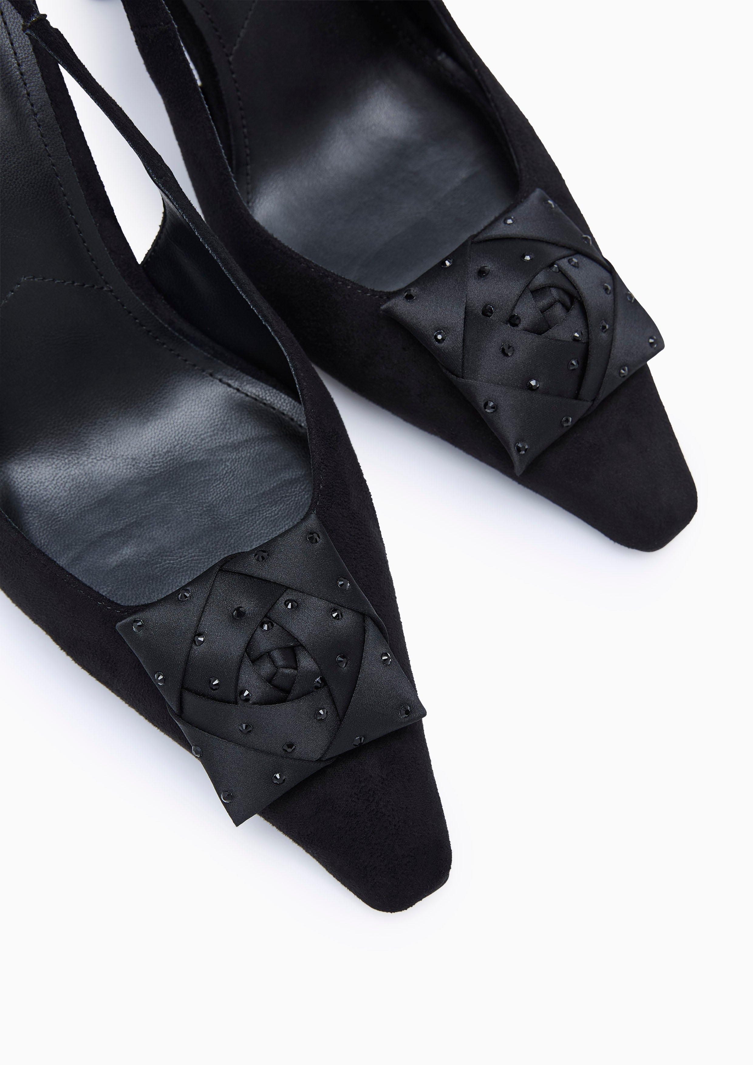 Gewan Infiniteinite Flats And Sandals - Black