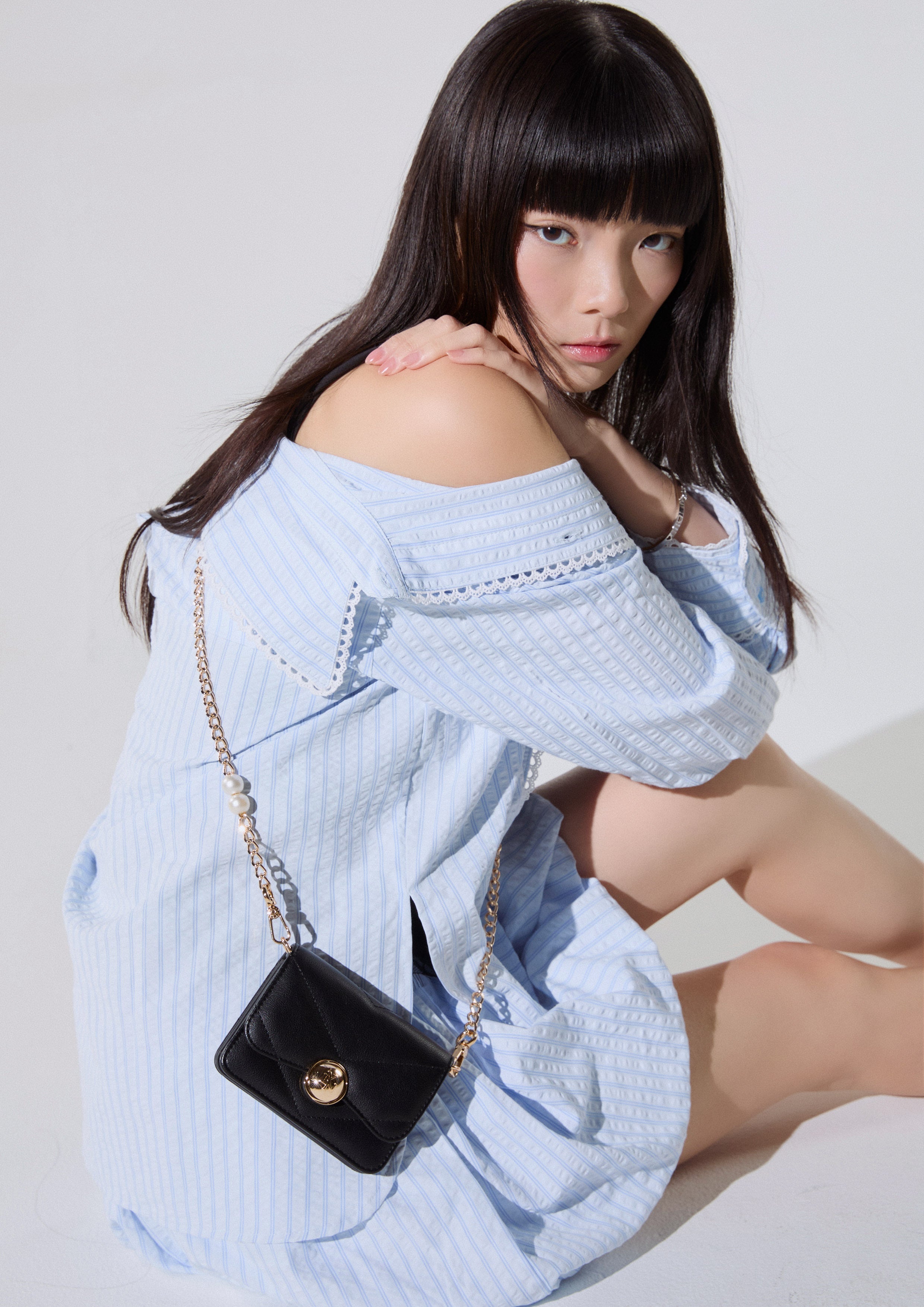 Jaydar Short Wallet On Chain - Black