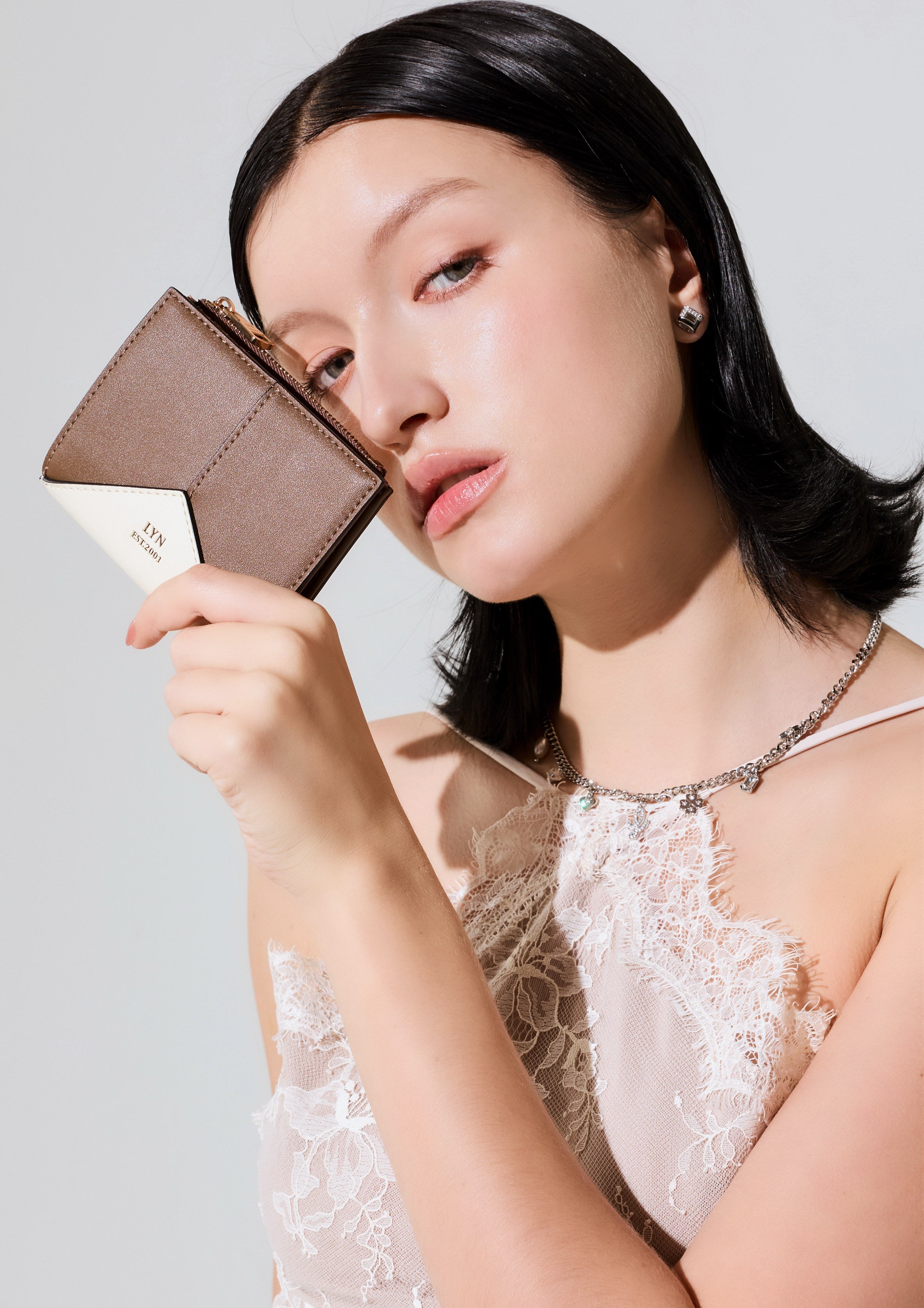 Konner Short Wallet - Dark Brown