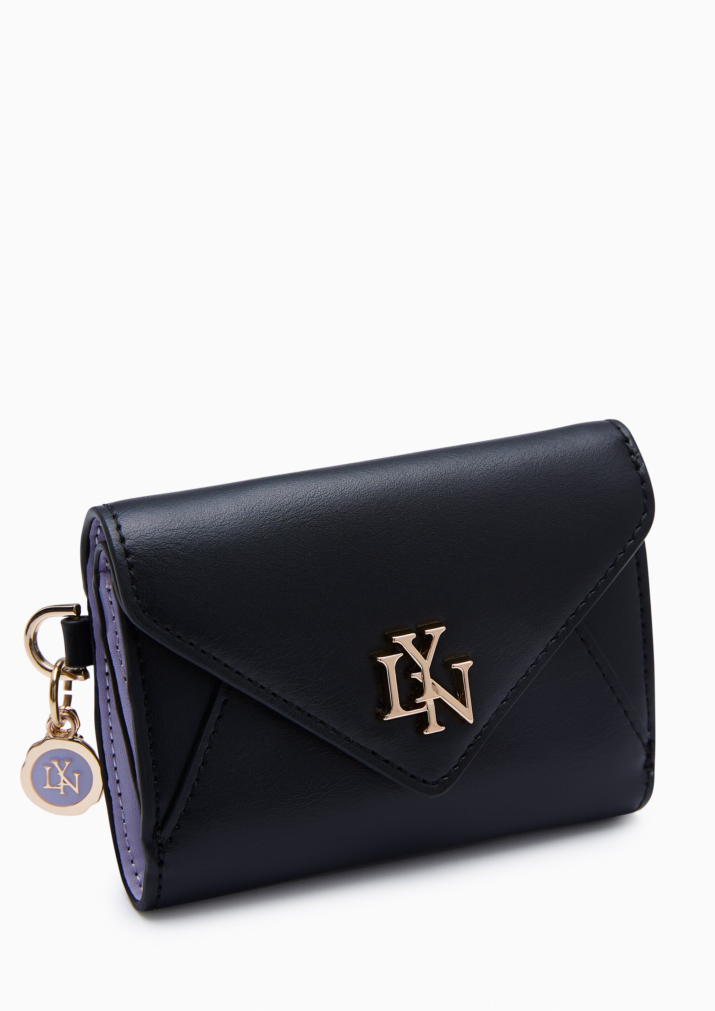 Nucleo Short Wallet - Black