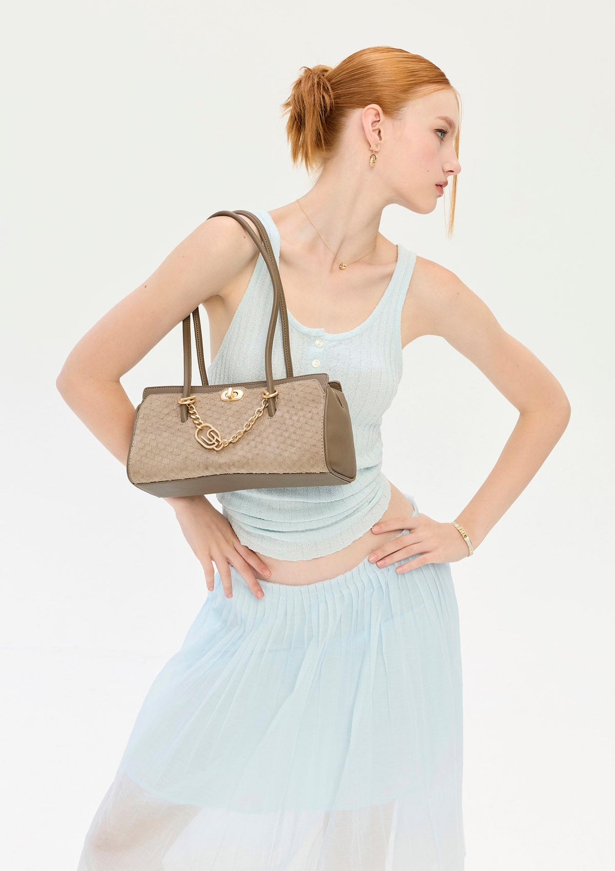 Nuri Infinite Top Handle M Handbag - Taupe