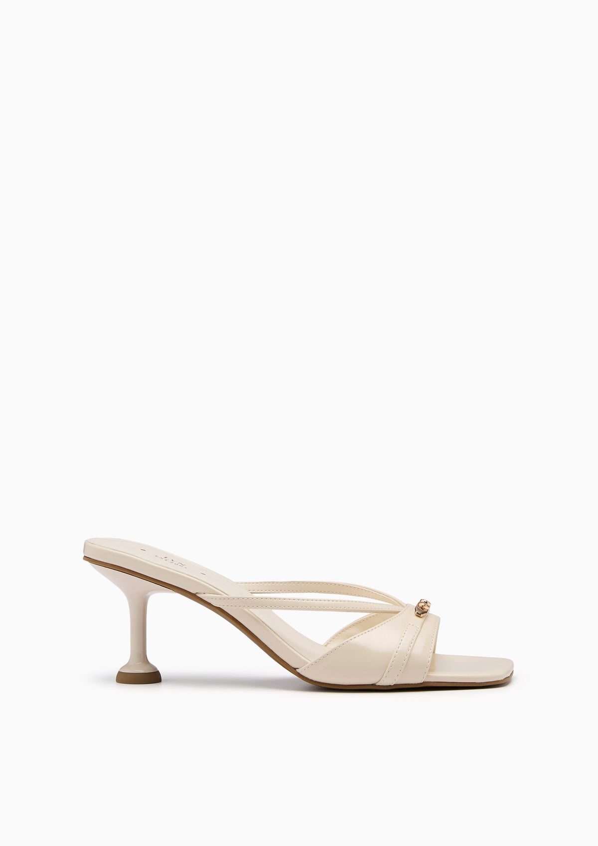 Master Strapy Flats And Sandals - Ivory