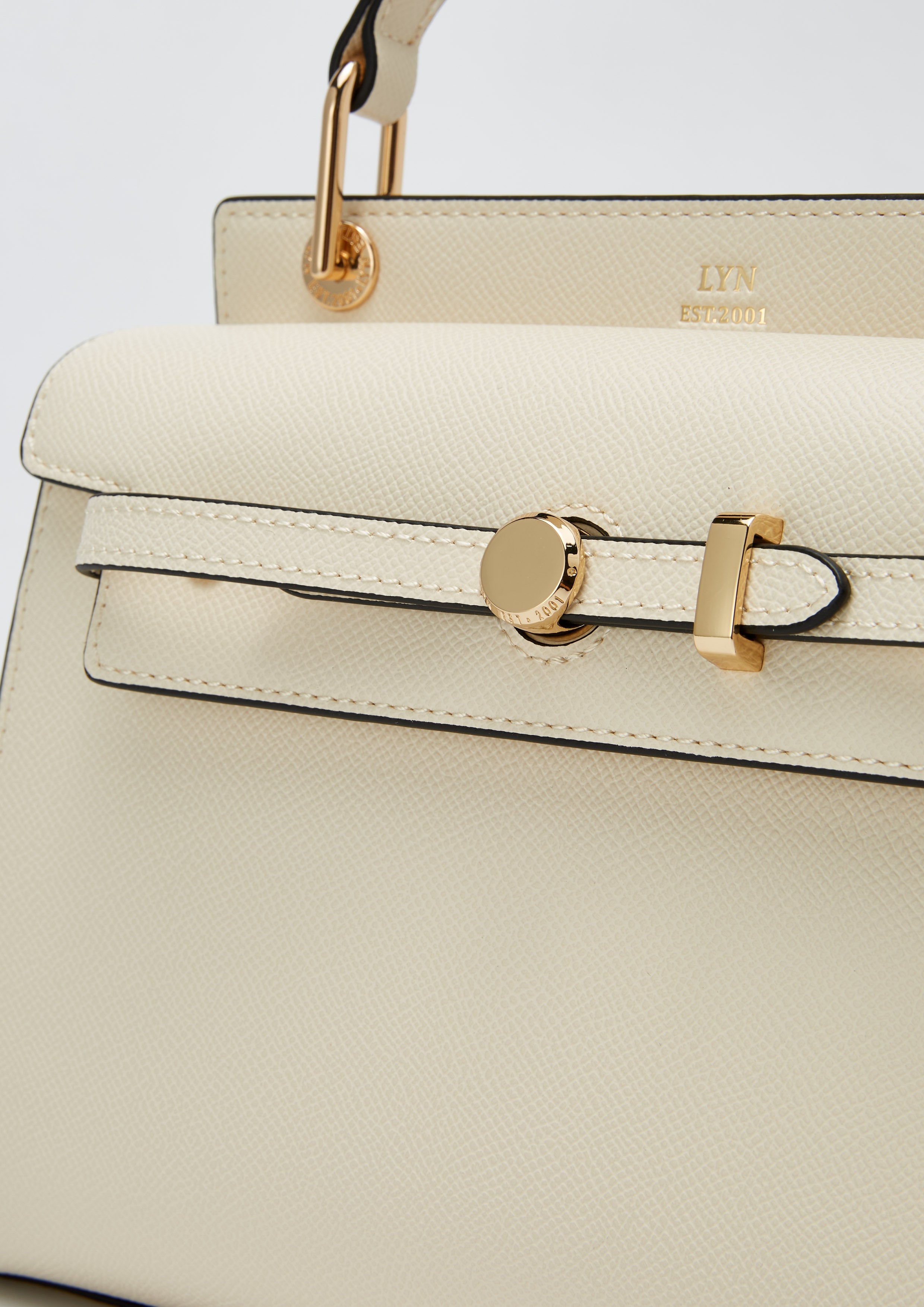 Anderson Top Handle M Handbag - Ivory