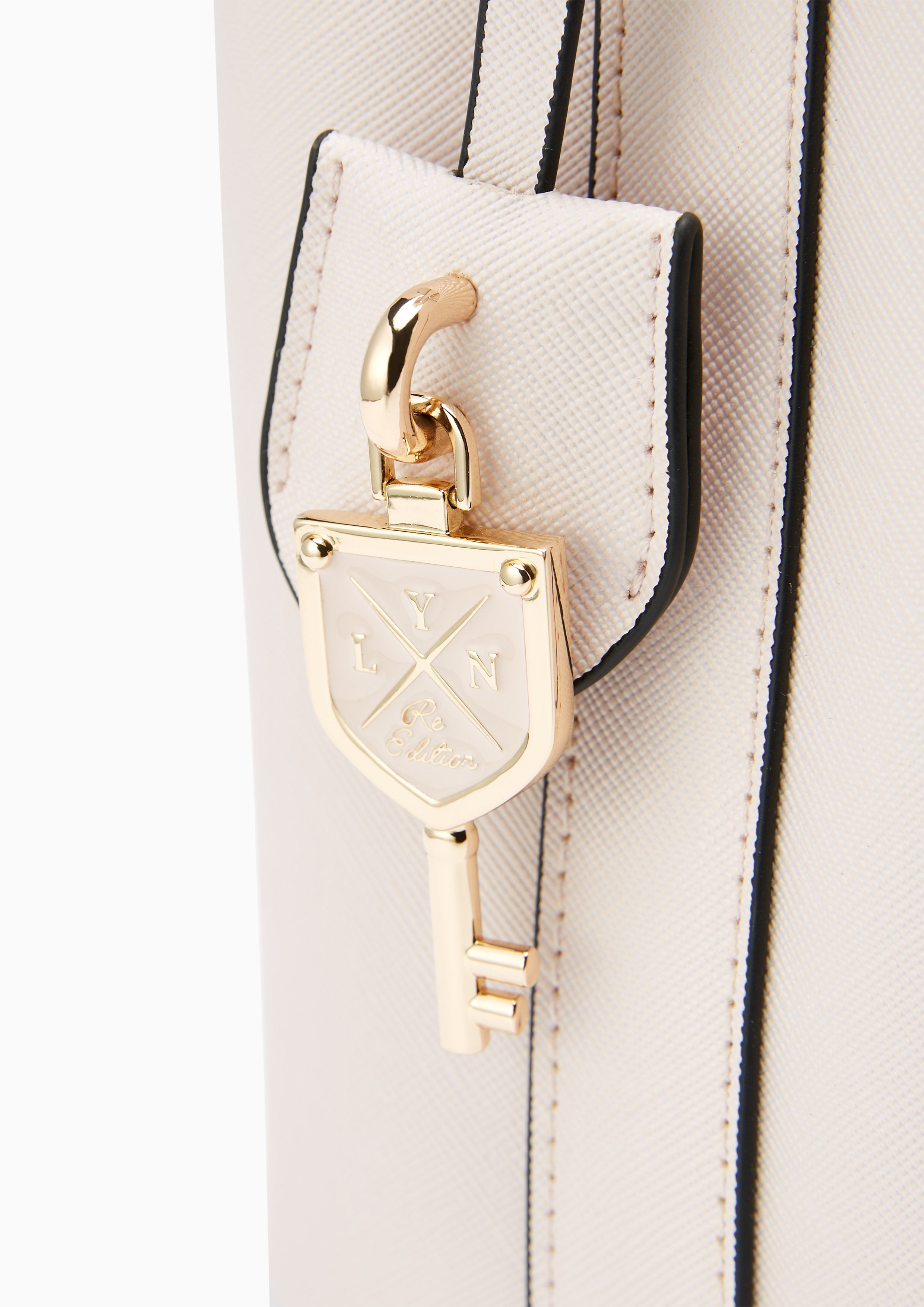 Carina Re-Edition S Bucket Bag - Light Pink