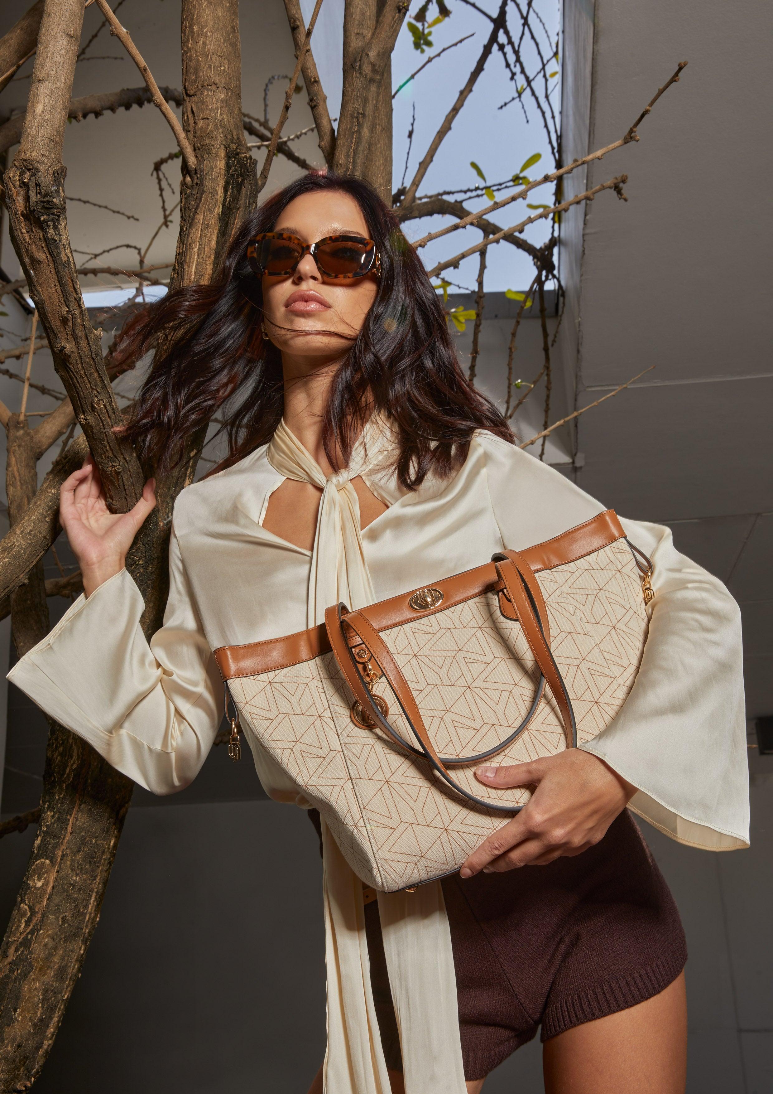 Robyn Infinite M Tote Bag - Printed Tan