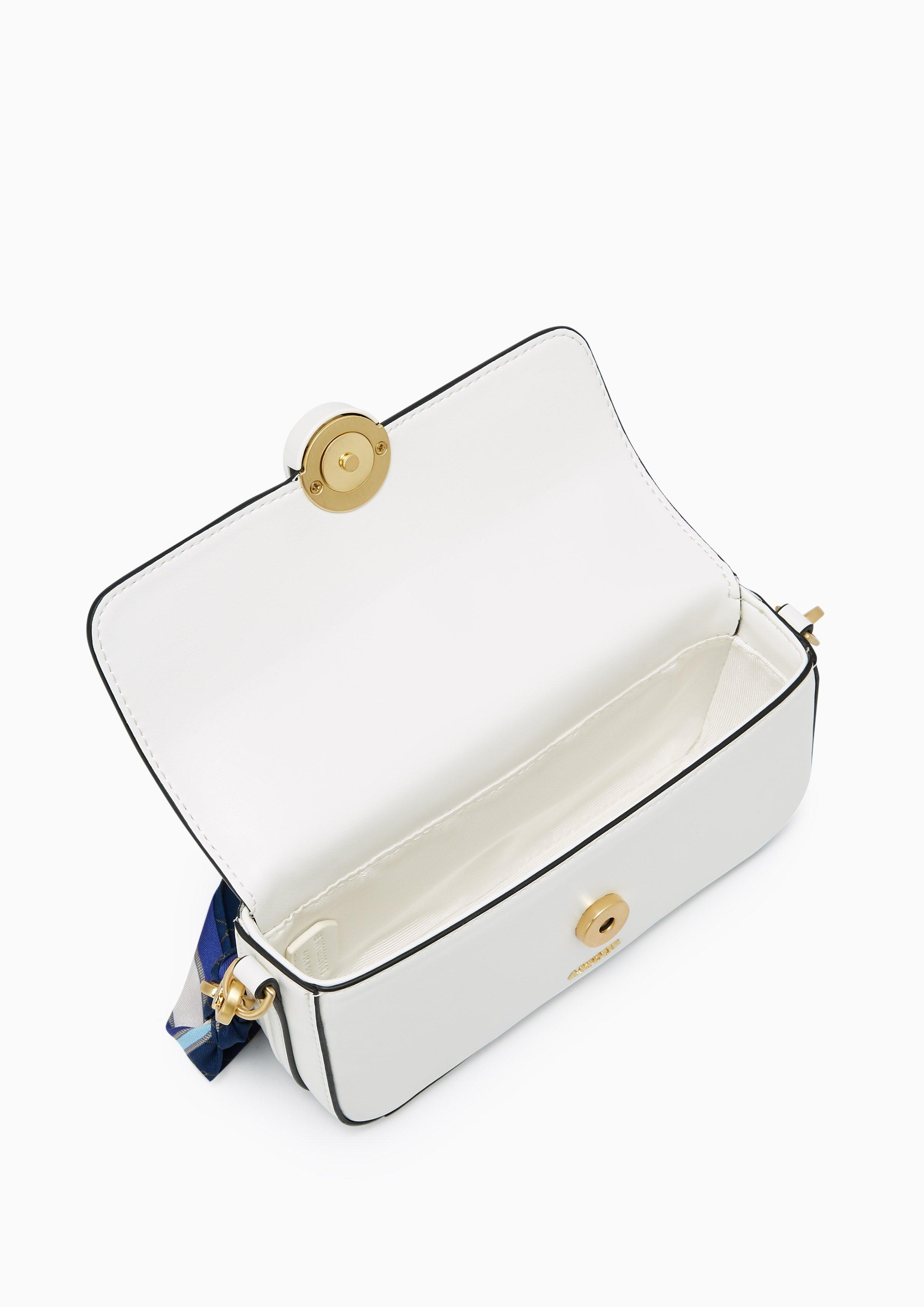 Artemis Flap Wallet On Chain - White