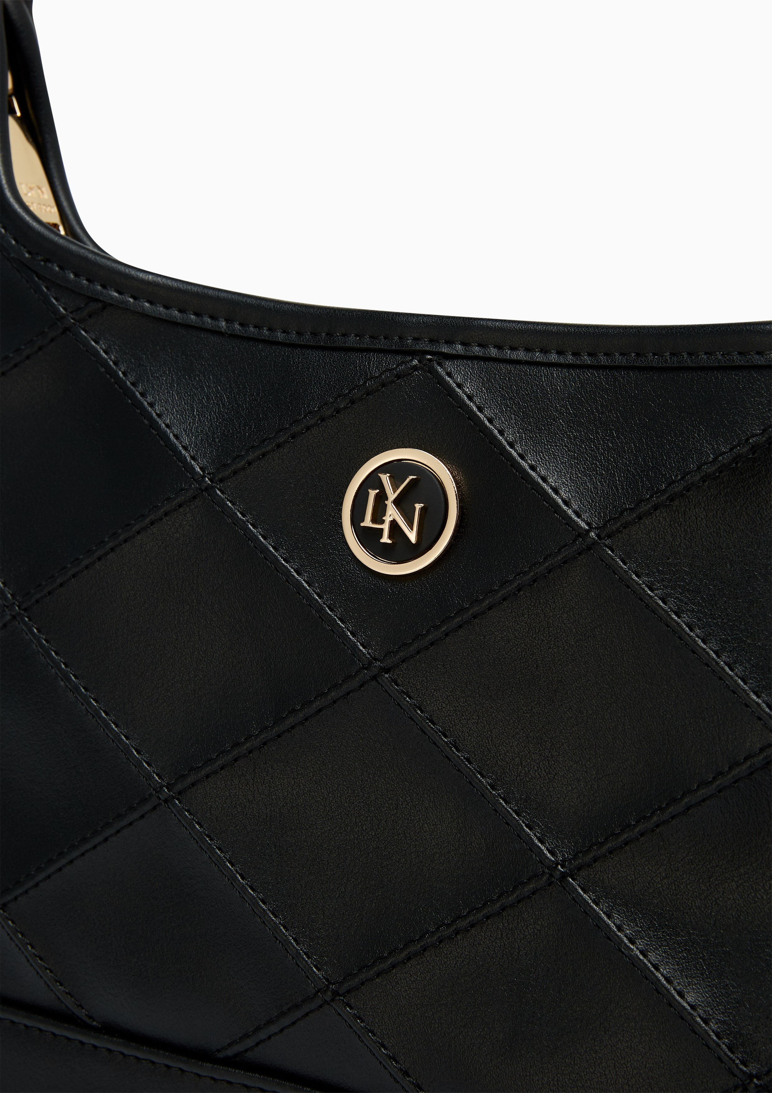 Jaylen M Shoulder Bag - Black
