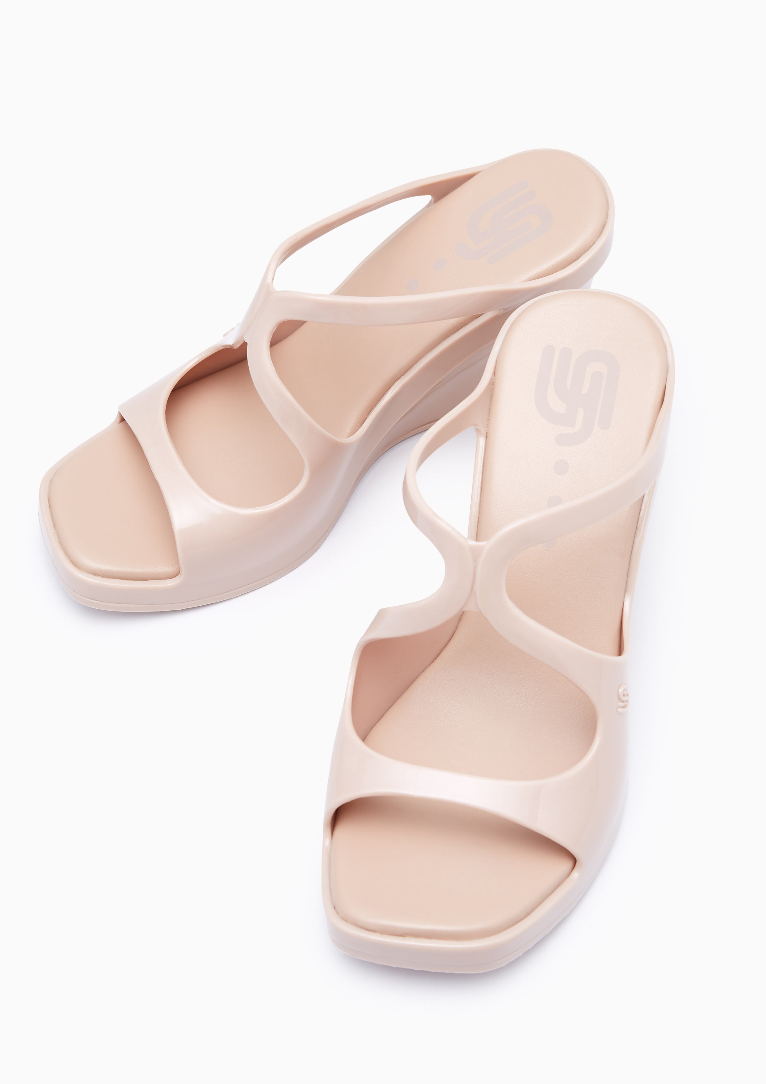 Julia Jelly Flats And Sandals - Beige