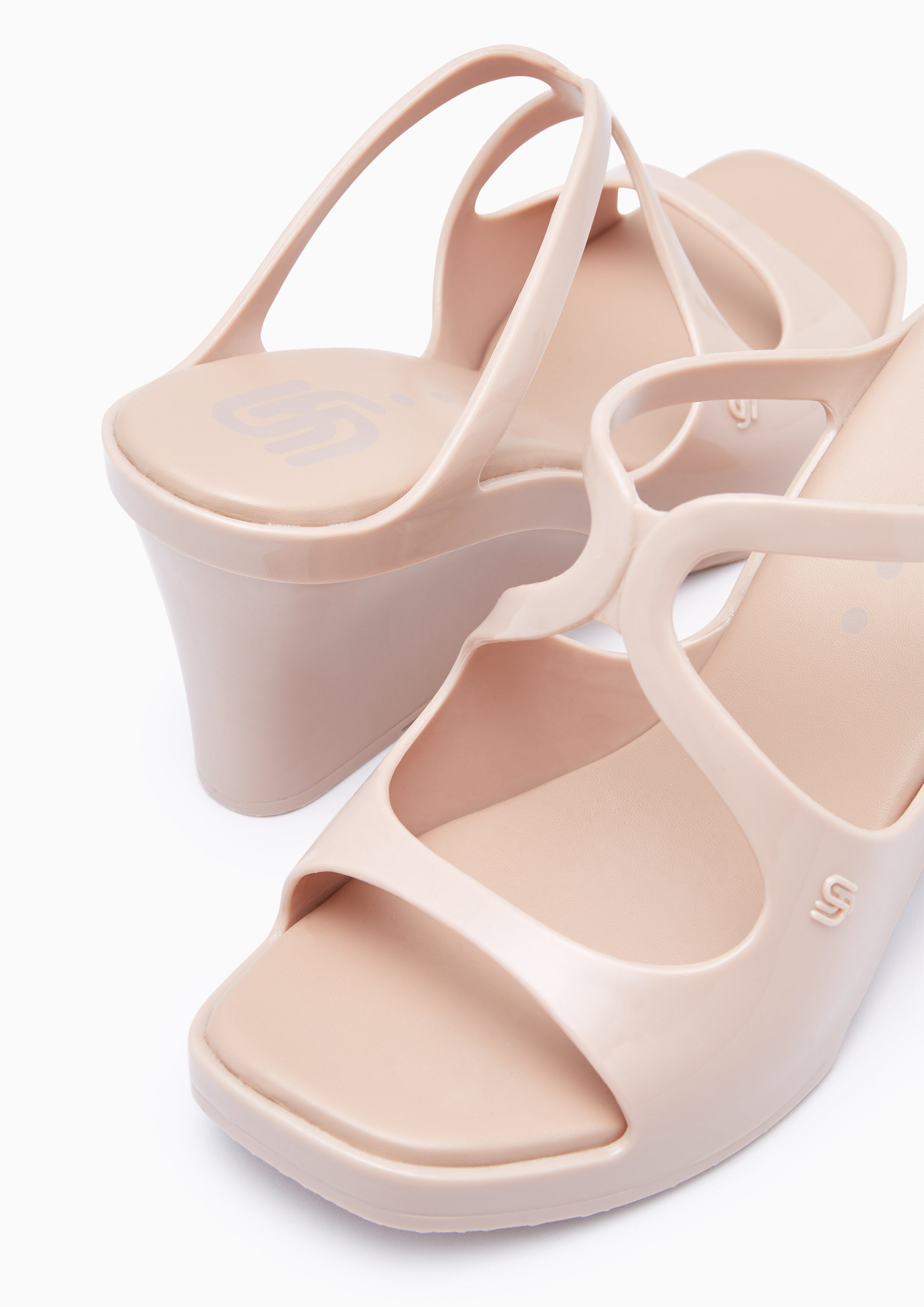 Julia Jelly Flats And Sandals - Beige