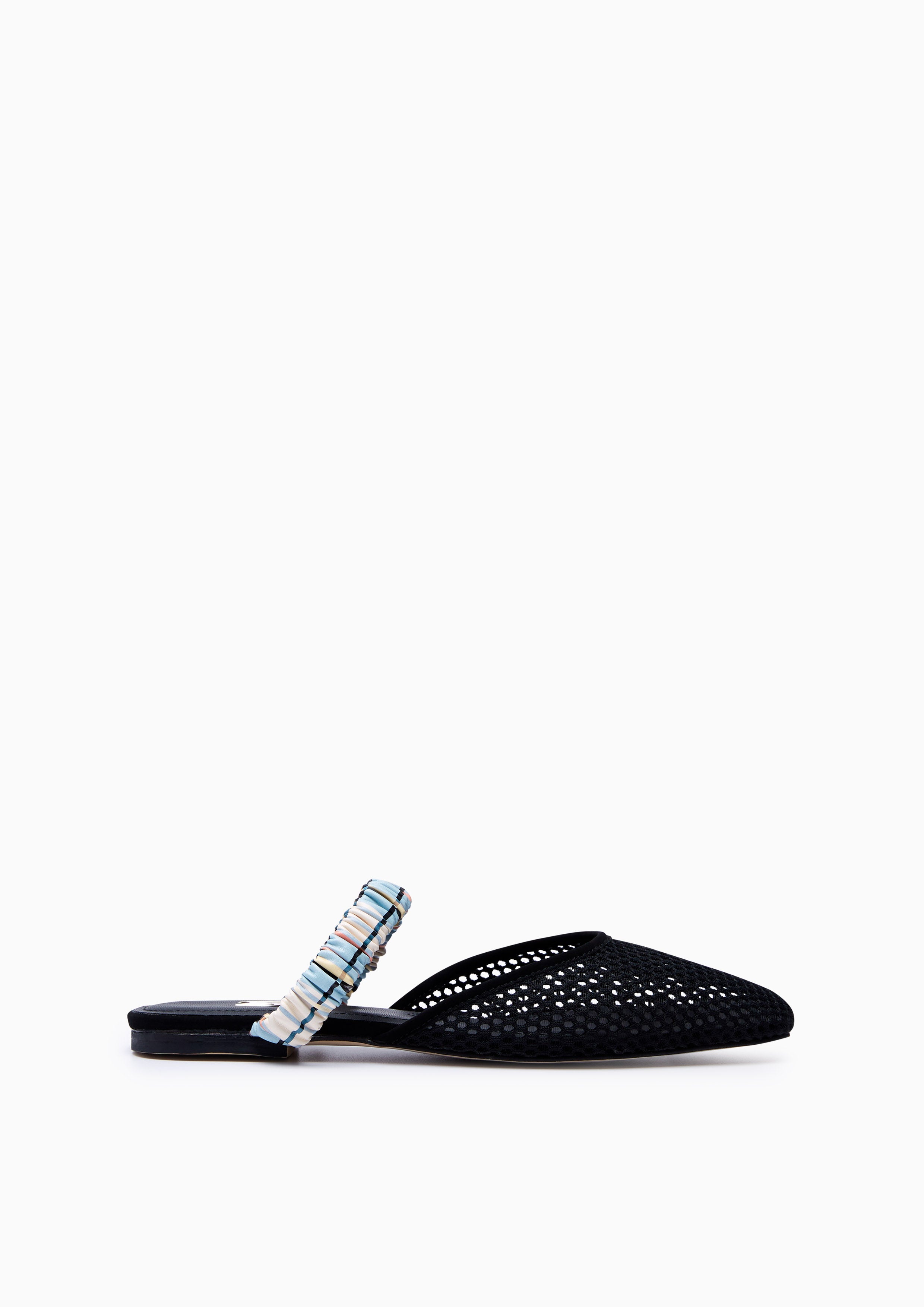 Vela Infinite Flats And Sandals - Black