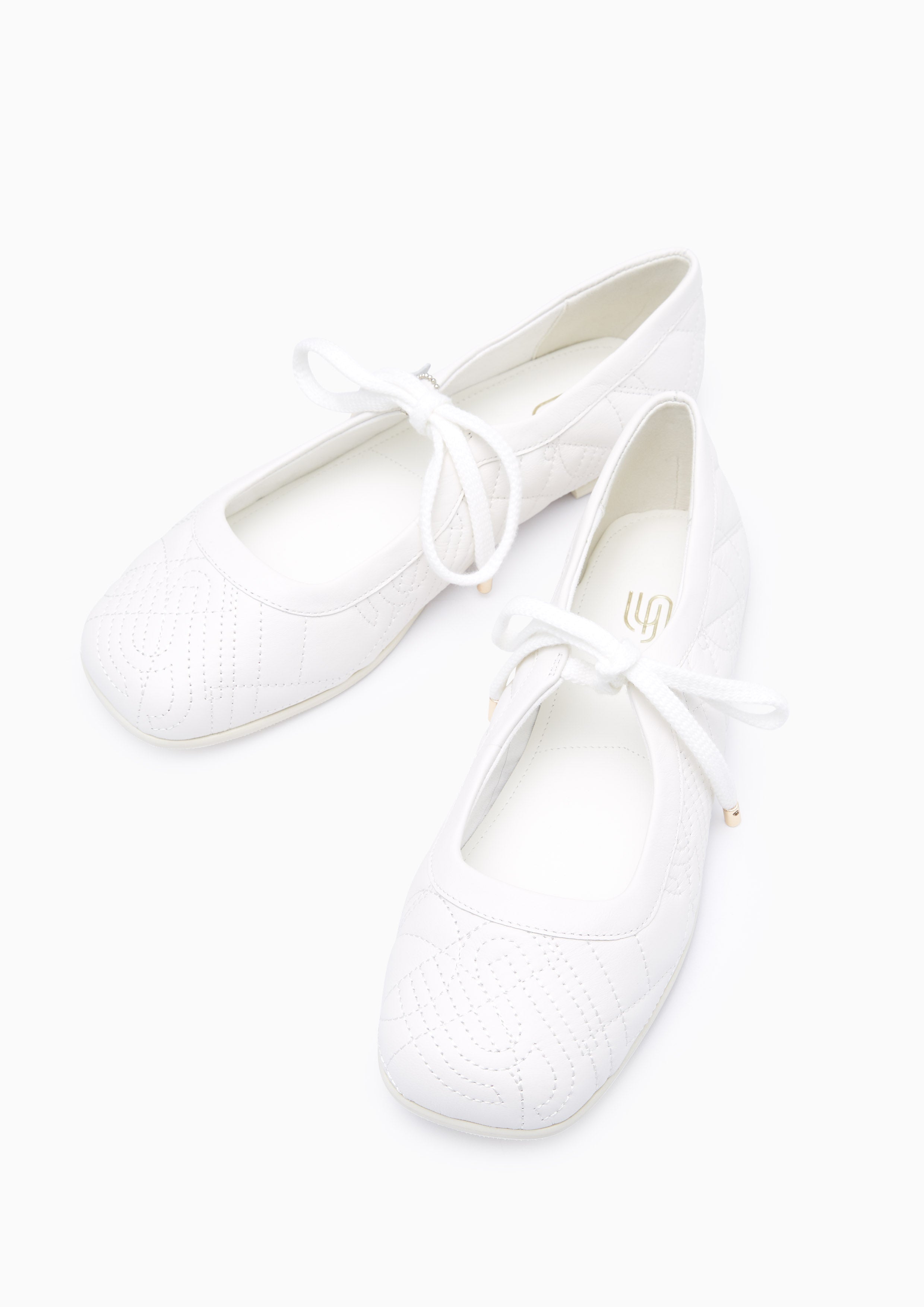 Lanie Ballet Infinite Flats And Sandals - White