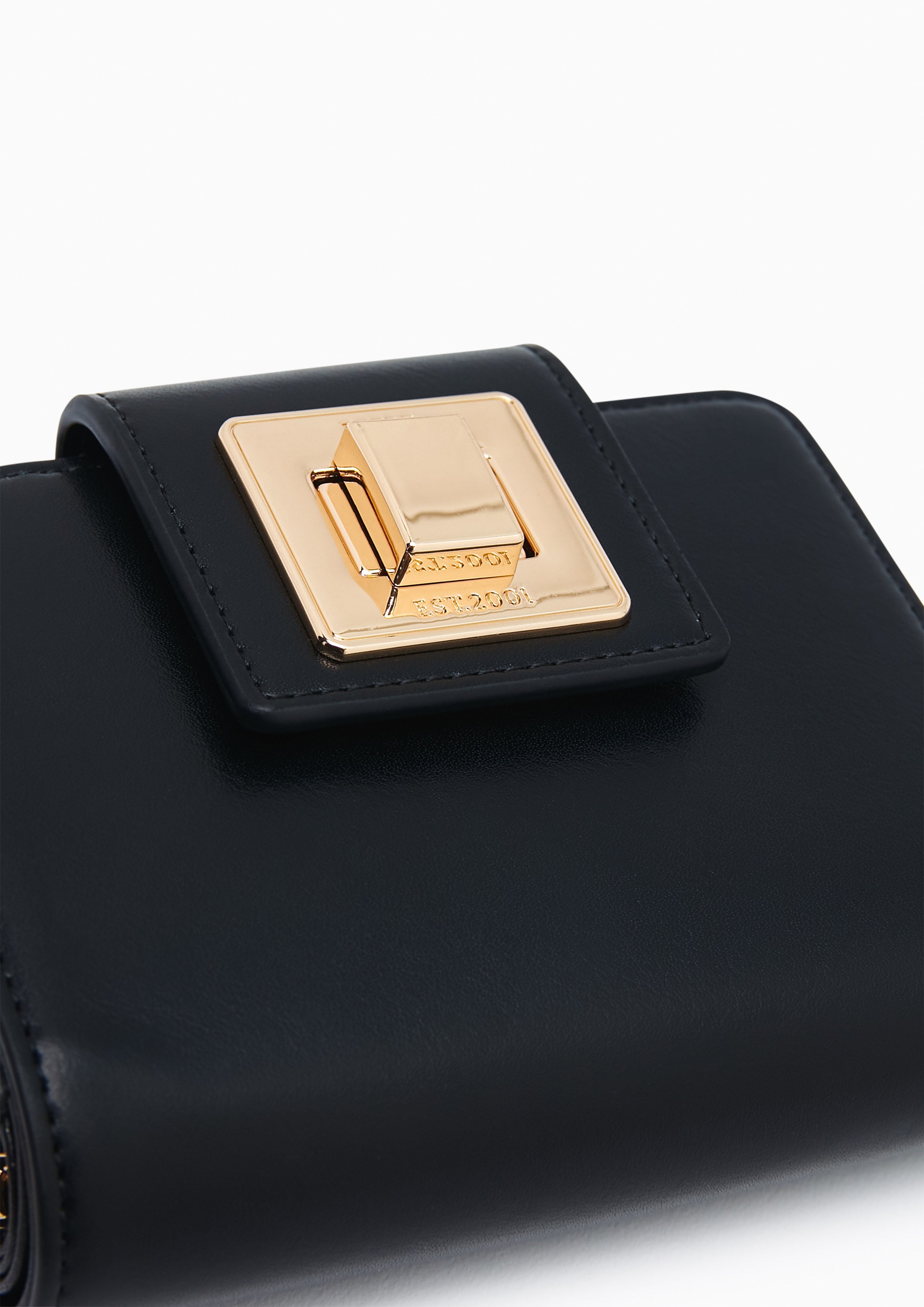 Betzy  Wallet - Black