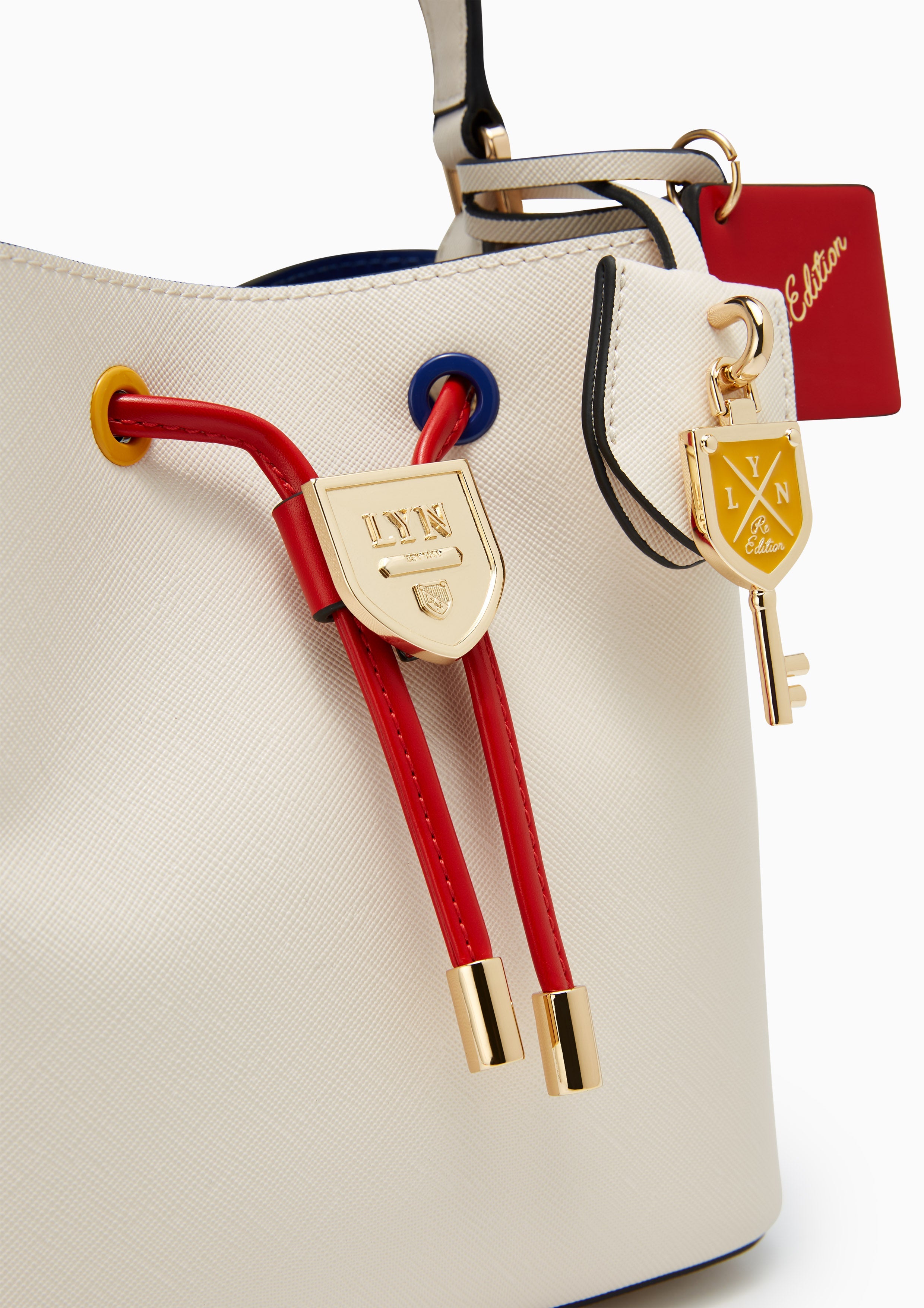 Re-Edit Bauhaus Bucket Bag - Ivory