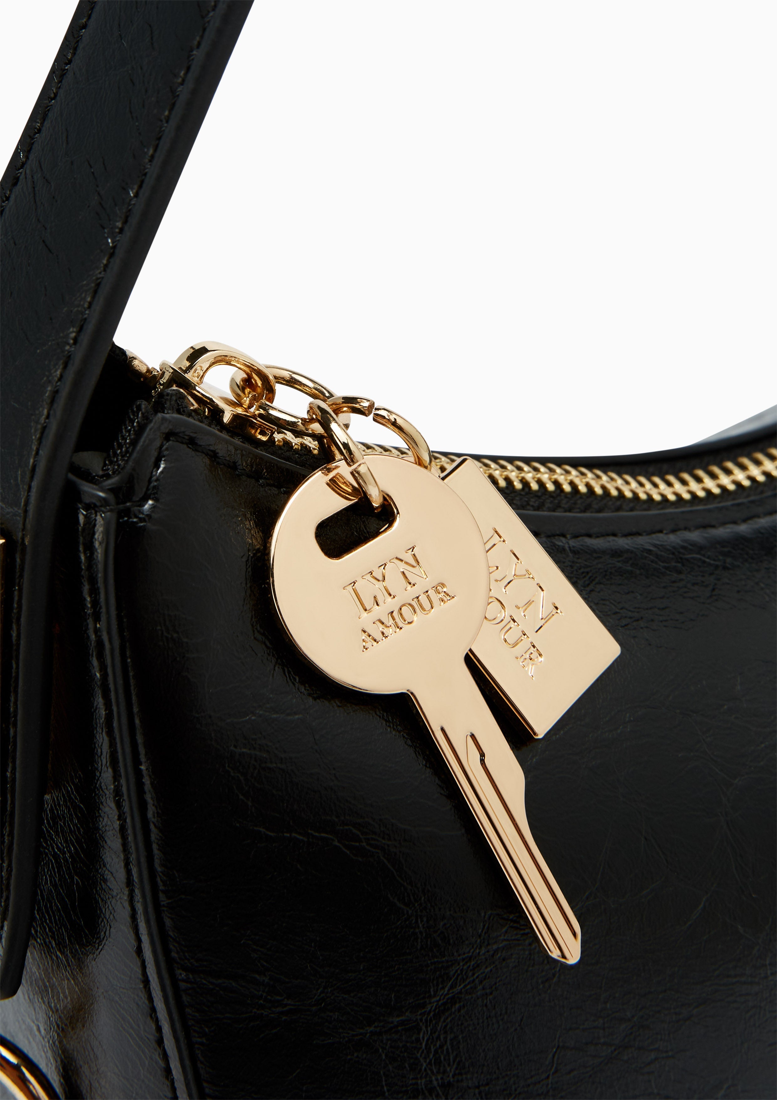 Cora  M Shoulder Bag - Black