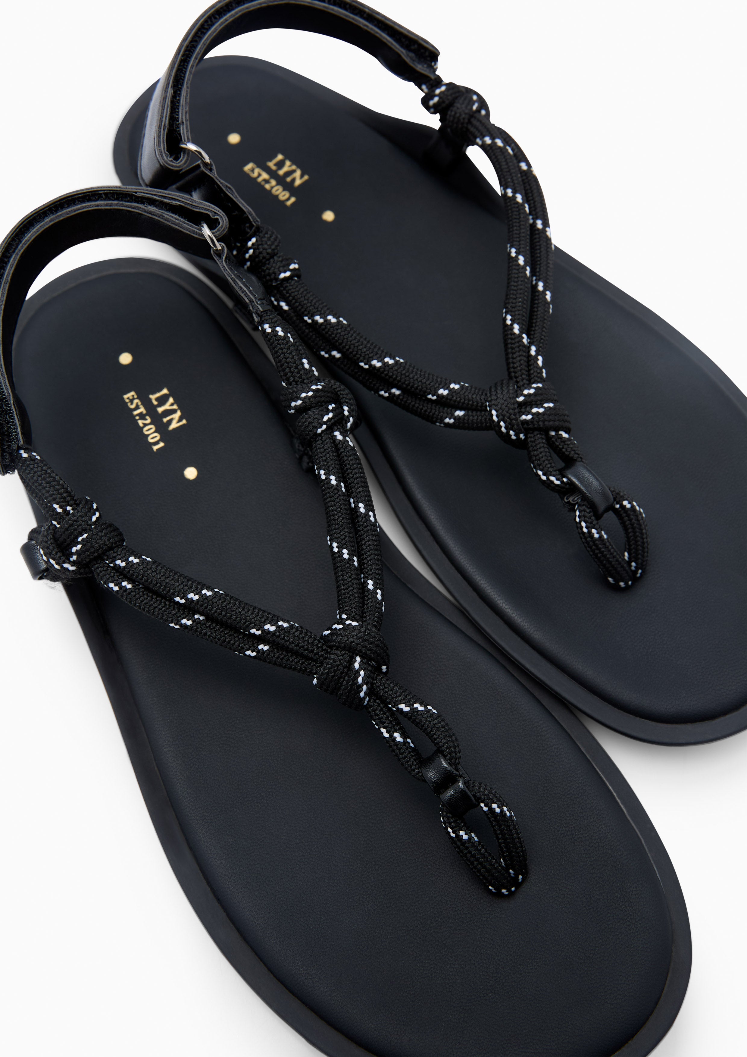 Yuki  Flats And Sandals - Black