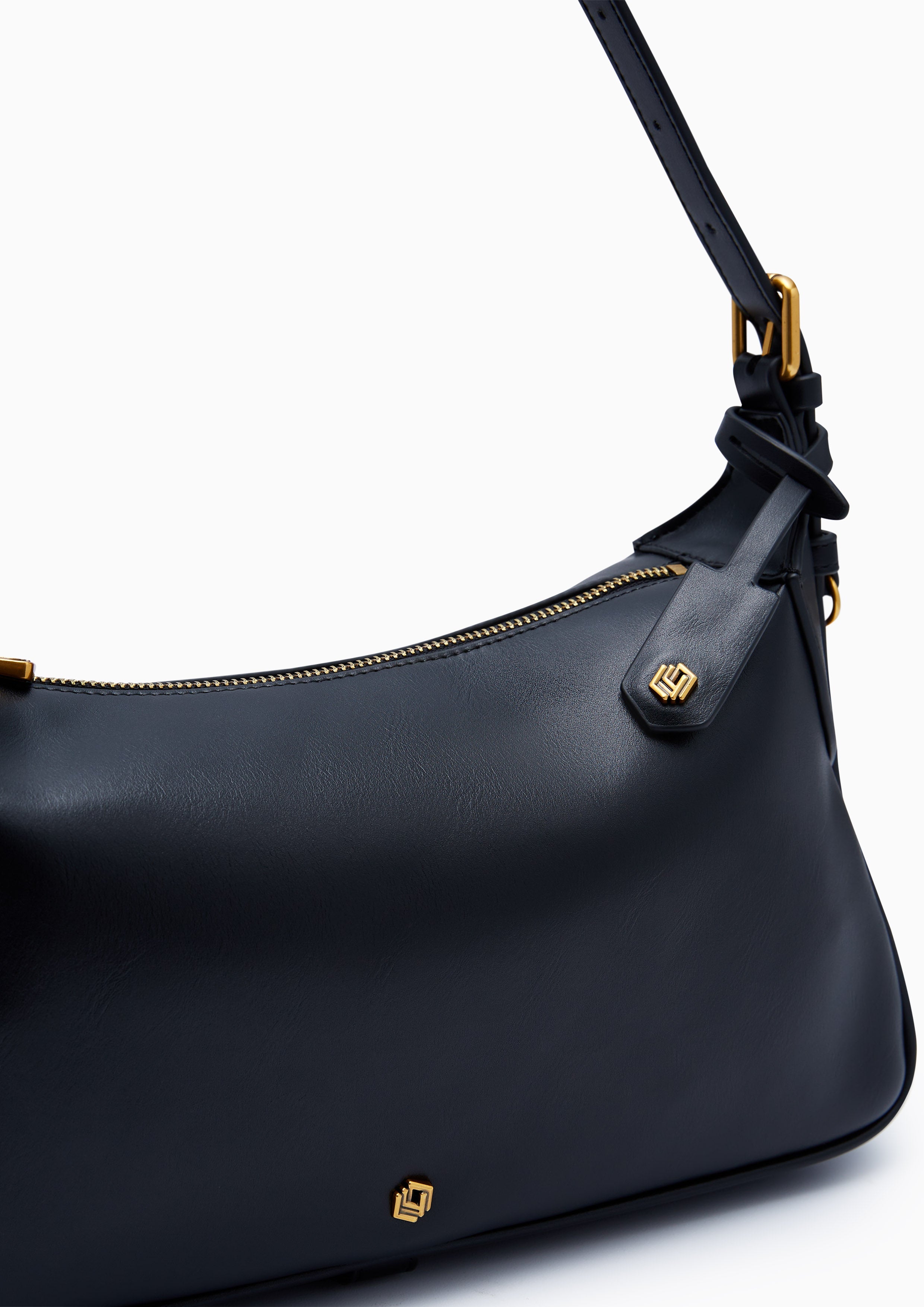 Gem Infinite M Shoulder Bag - Black