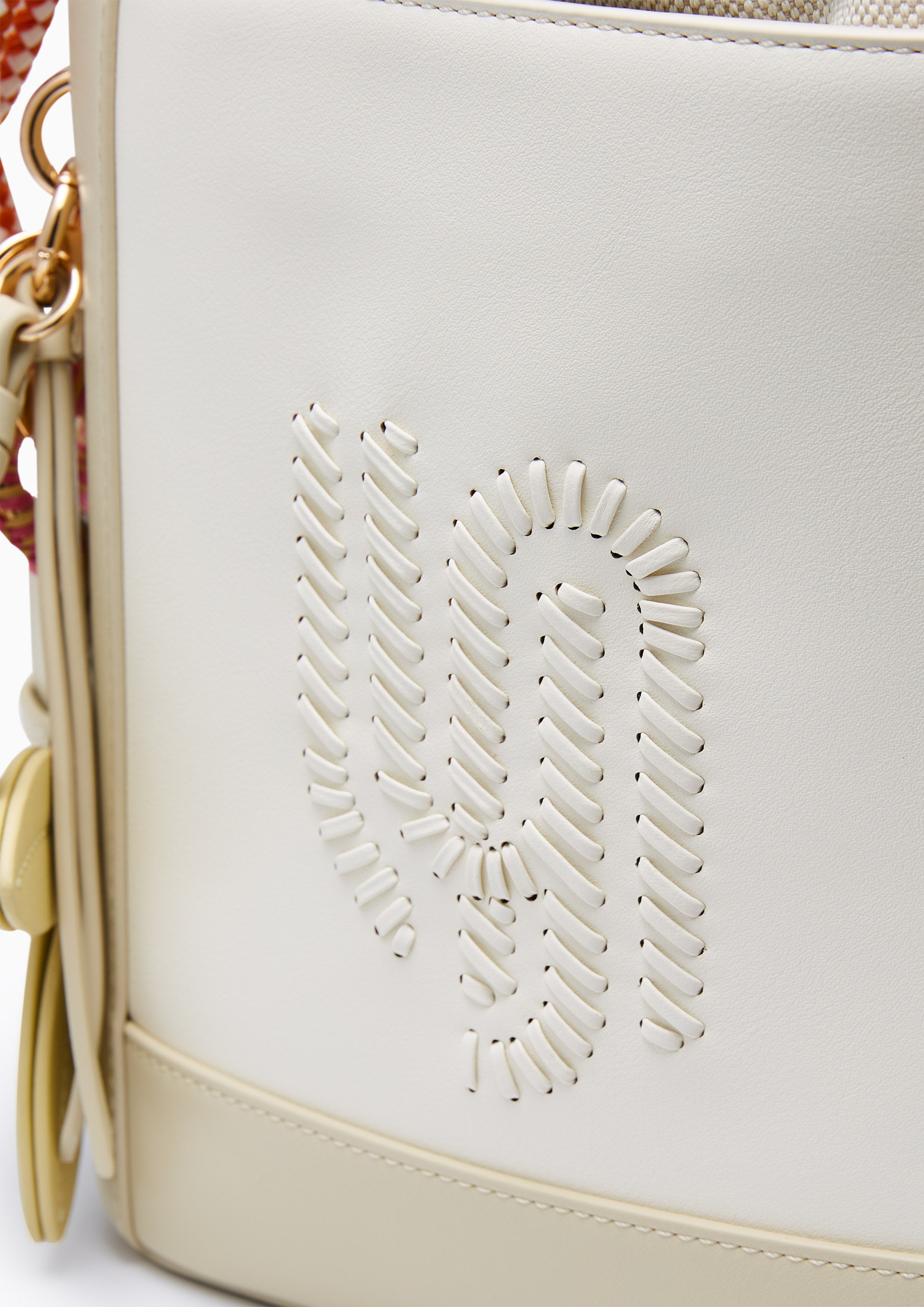 Palma Infinite  S Bucket Bag - Ivory