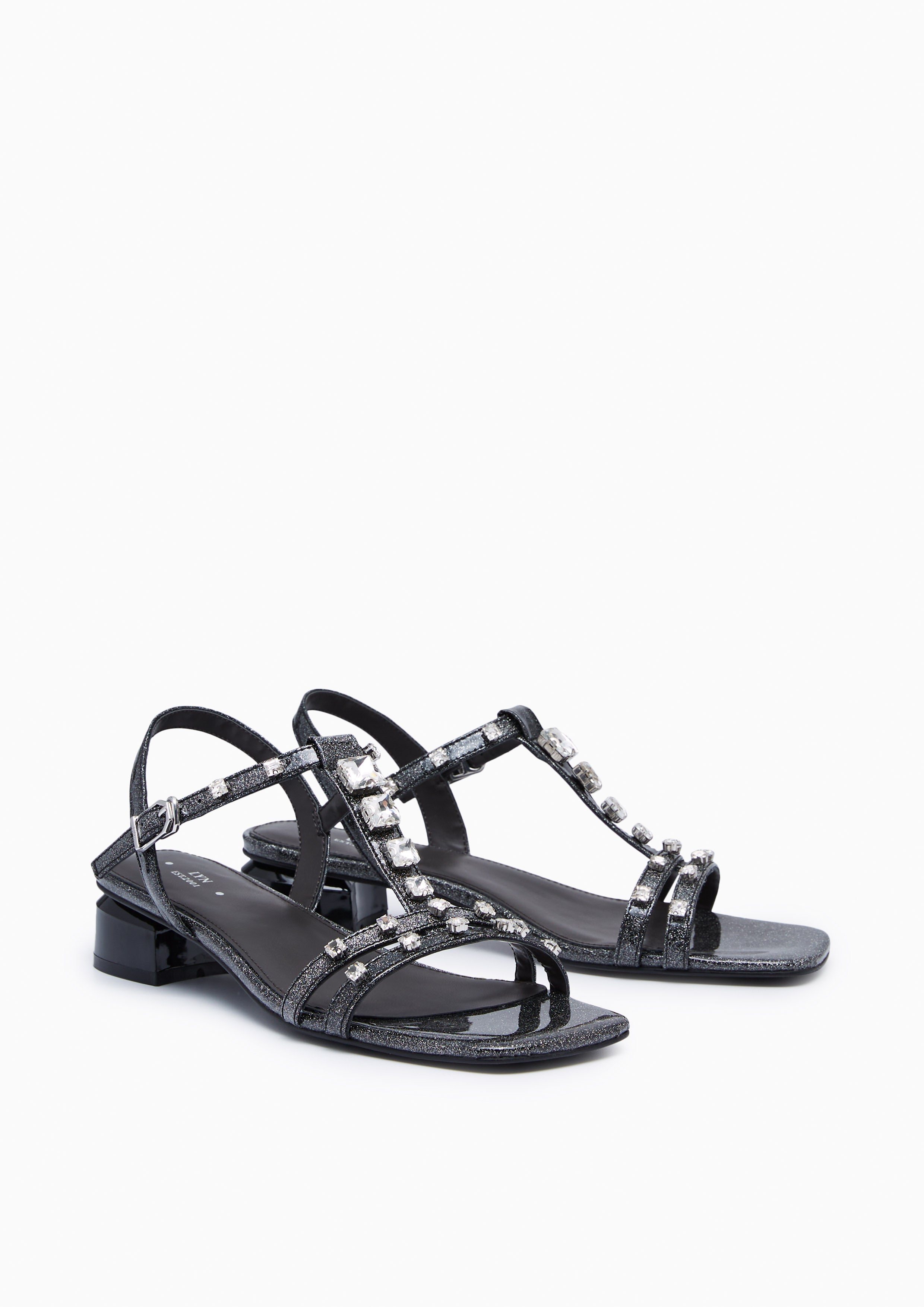 Primo Flats And Sandals - Black