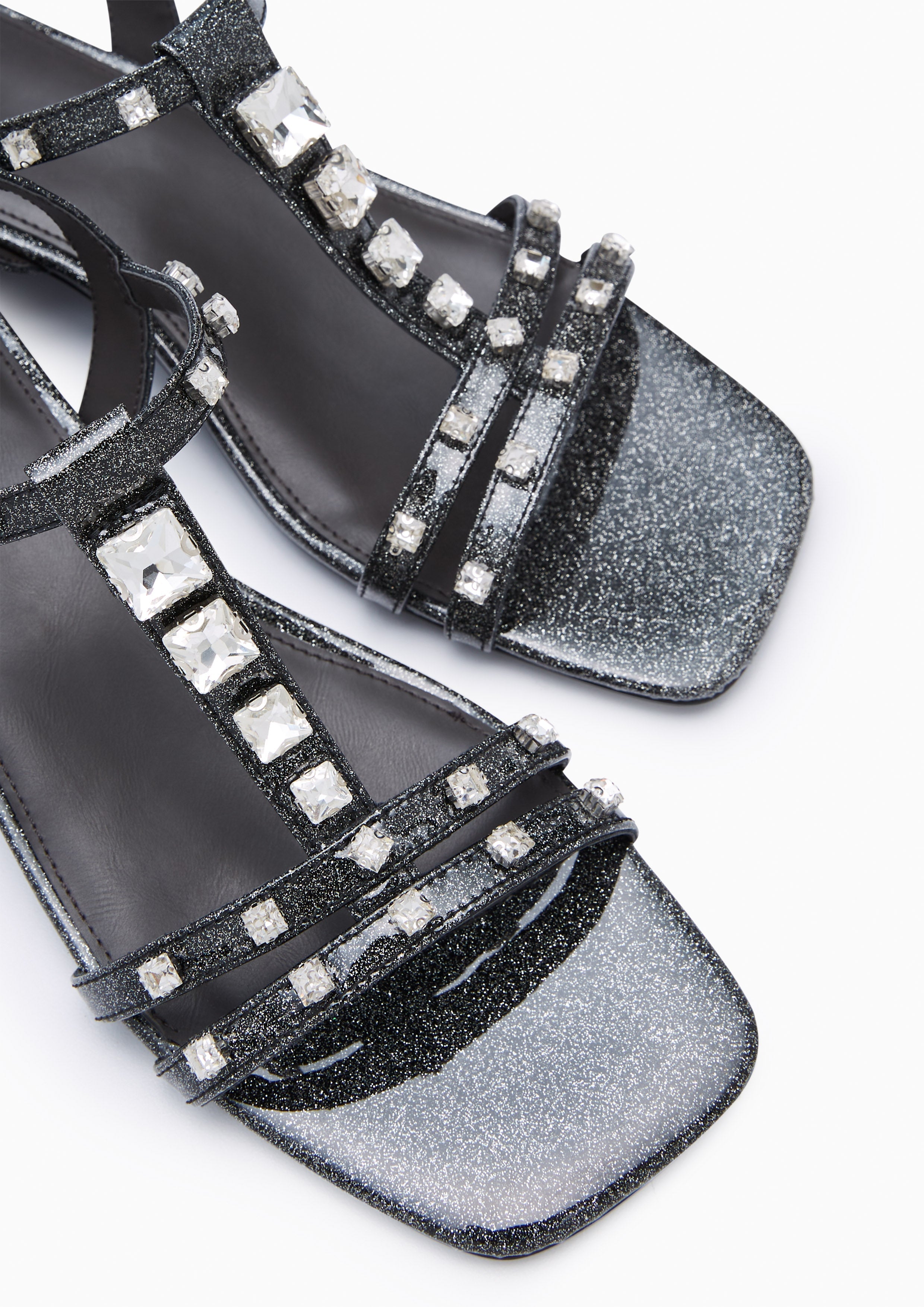Primo Flats And Sandals - Black