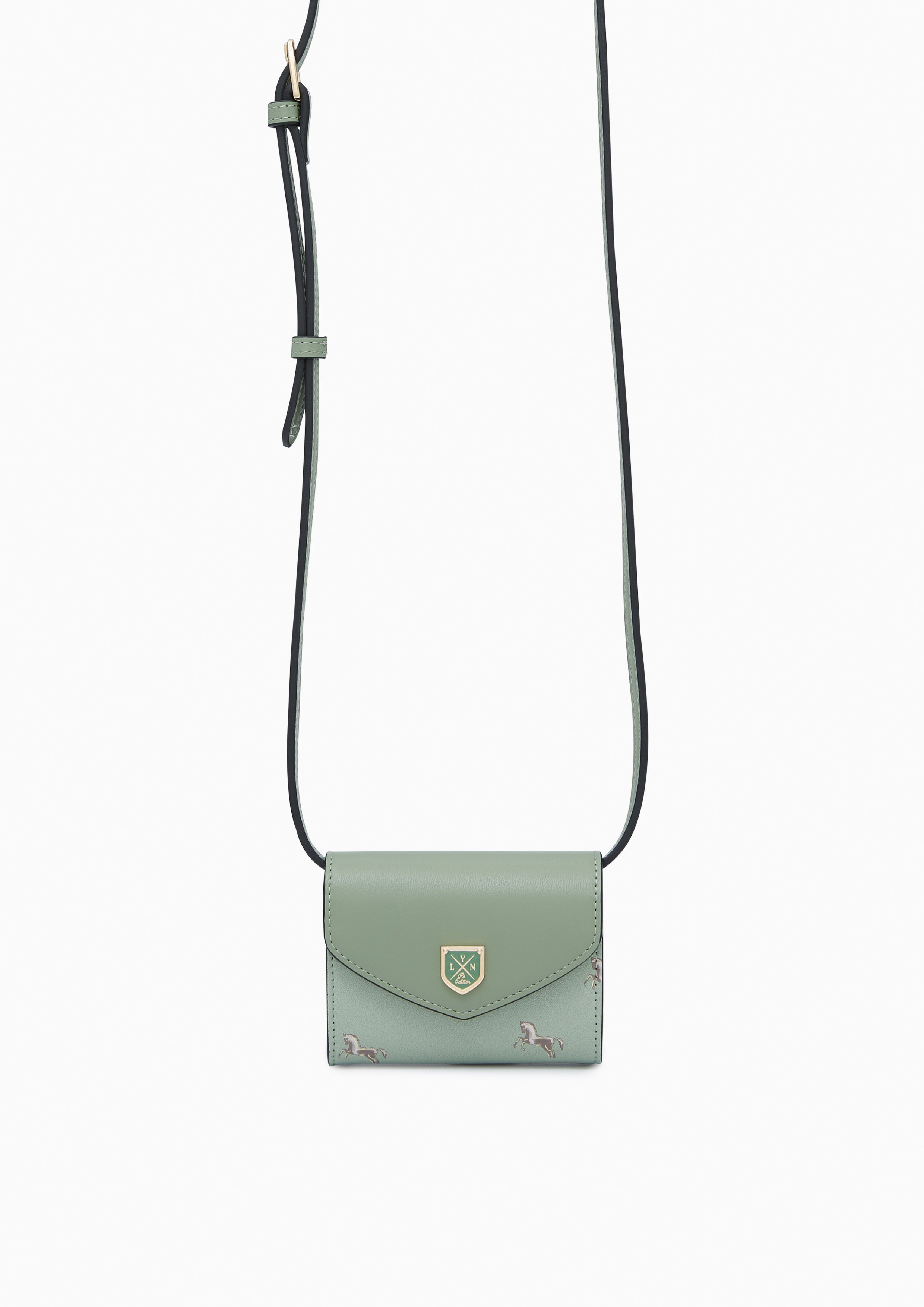 Re-Edit Mustang Short Wallet On Chain - Printed Green
