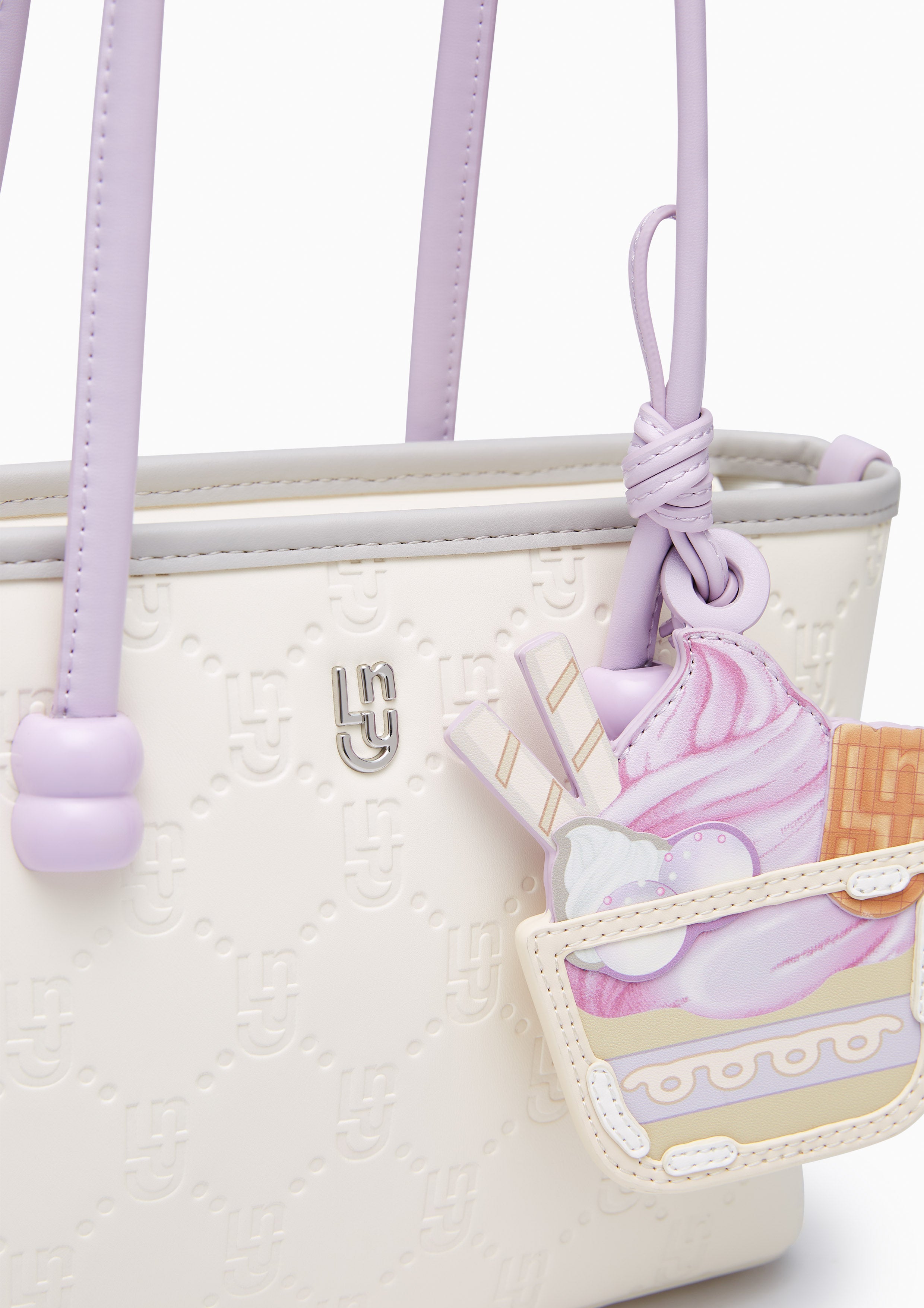 Brietta'S Sunday Tote Bag - White