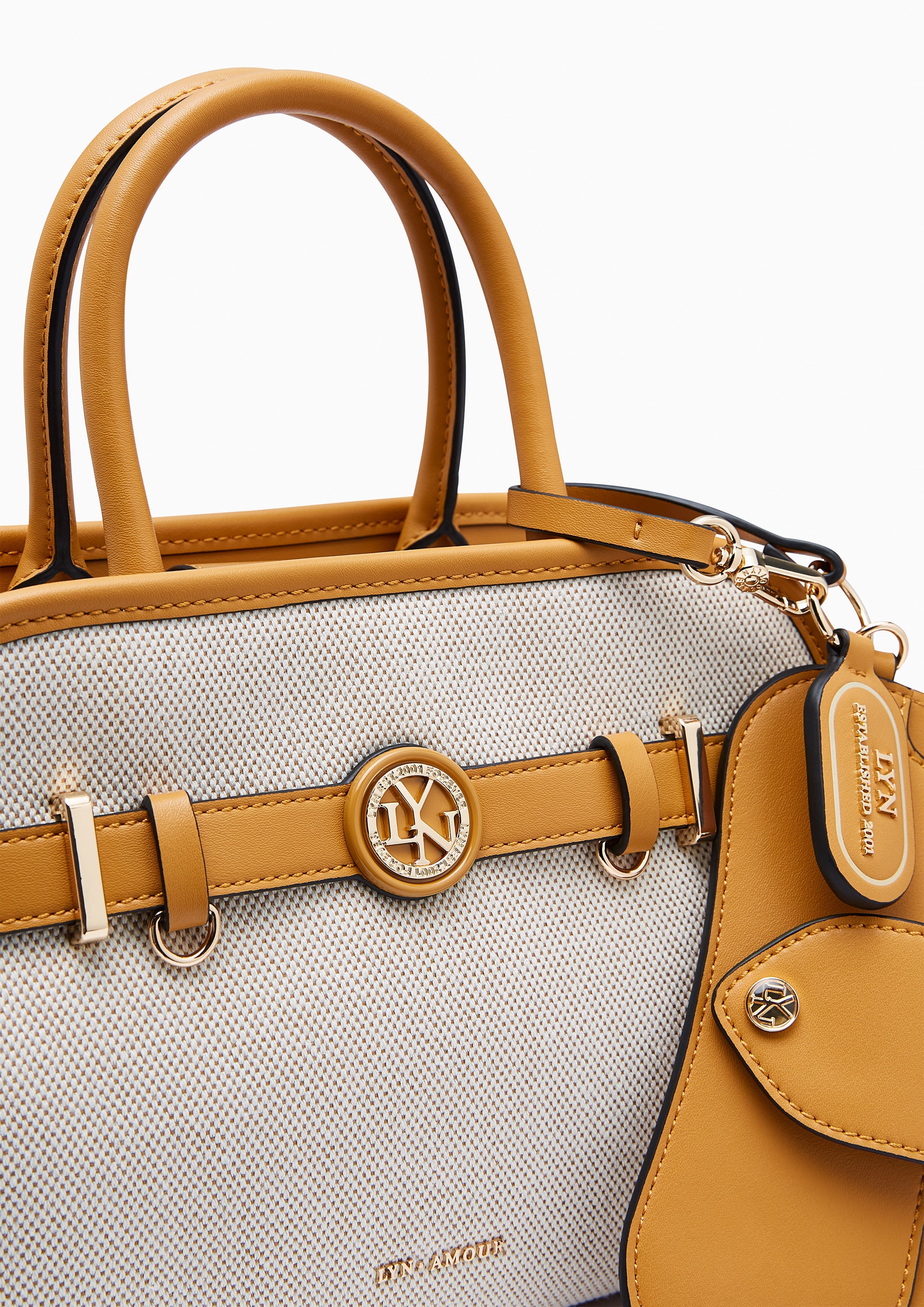 Timortis M Shoulder Bag - Beige