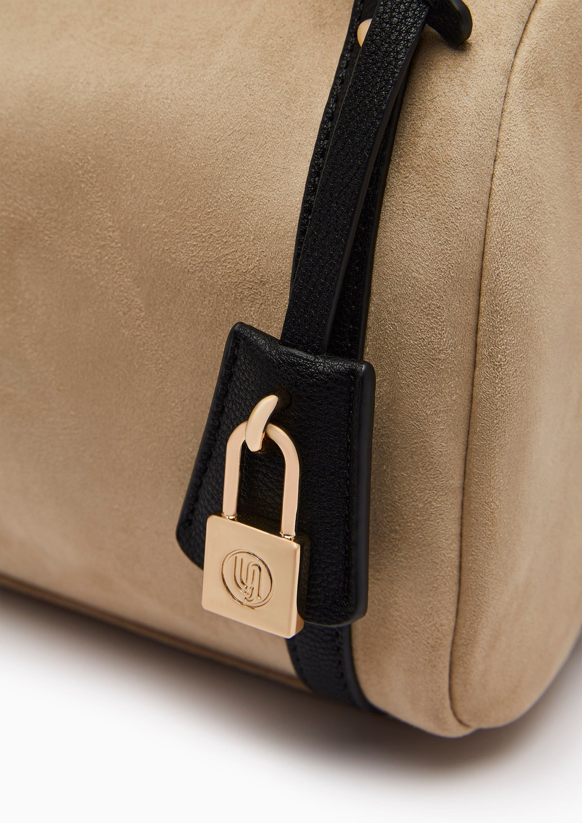 Bridget Infinite  M Shoulder Bag - Beige